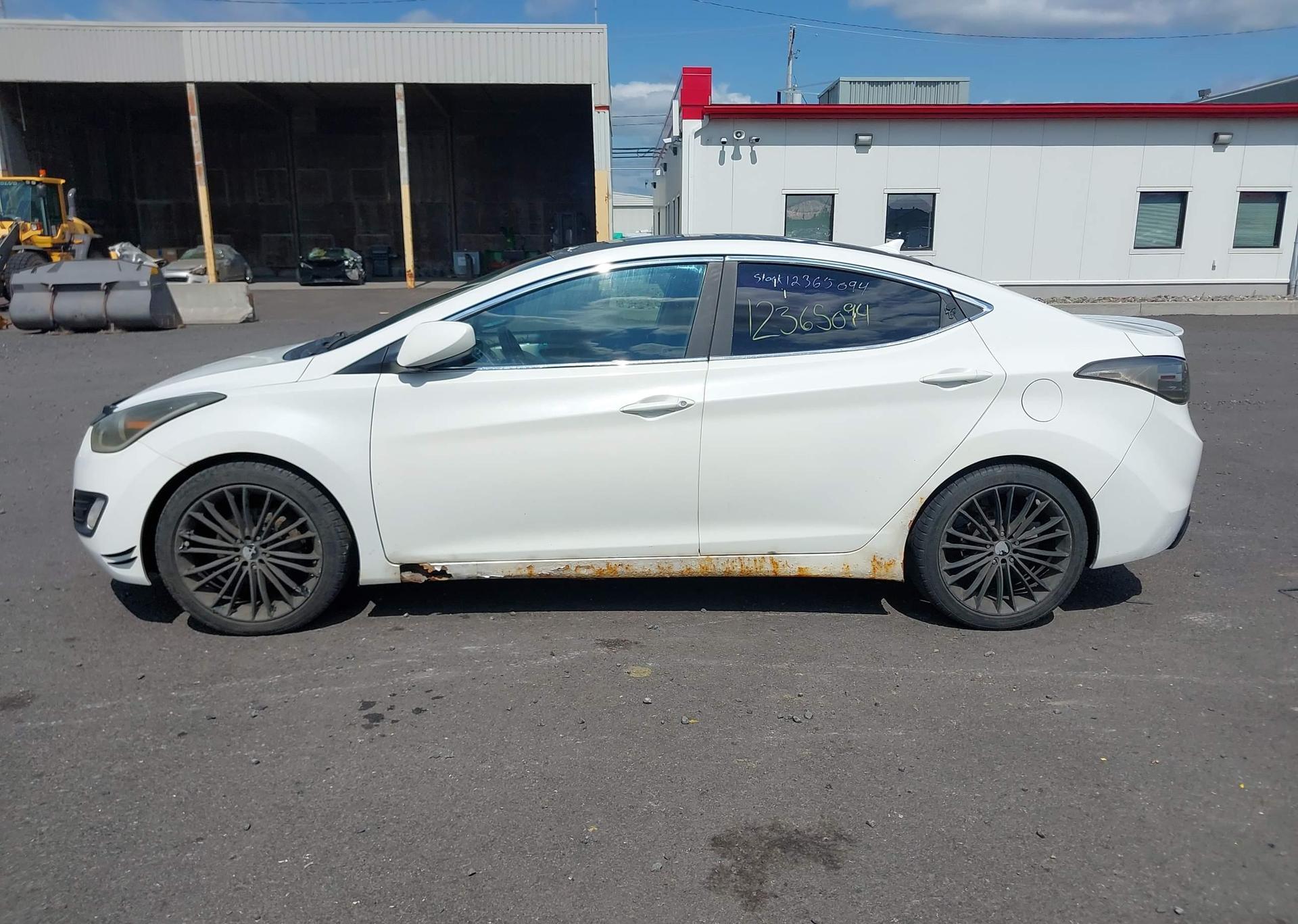 2012 HYUNDAI ELANTRA GLS