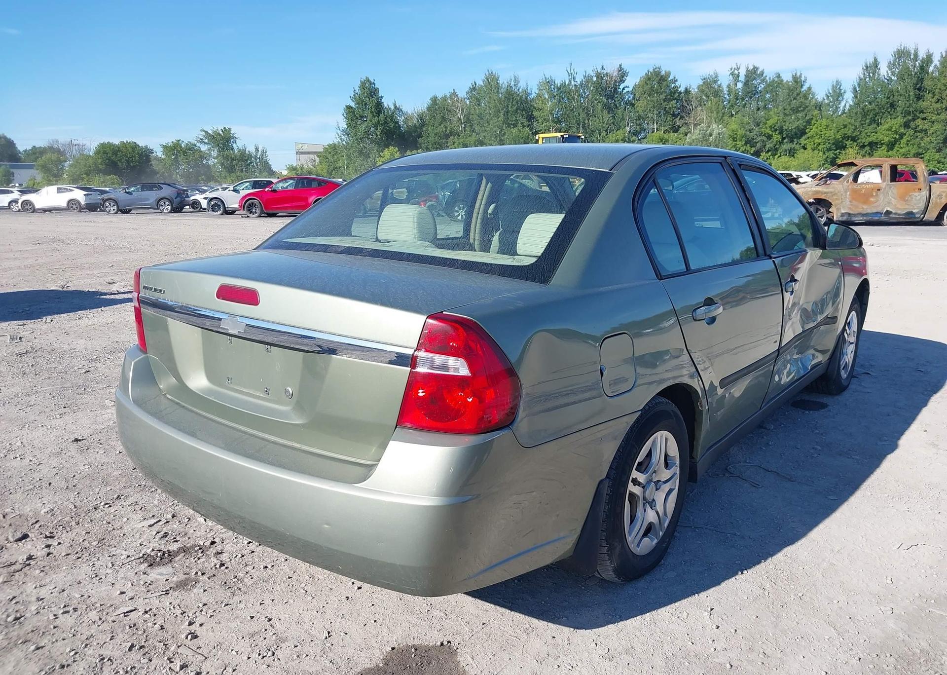 2004 CHEVROLET MALIBU