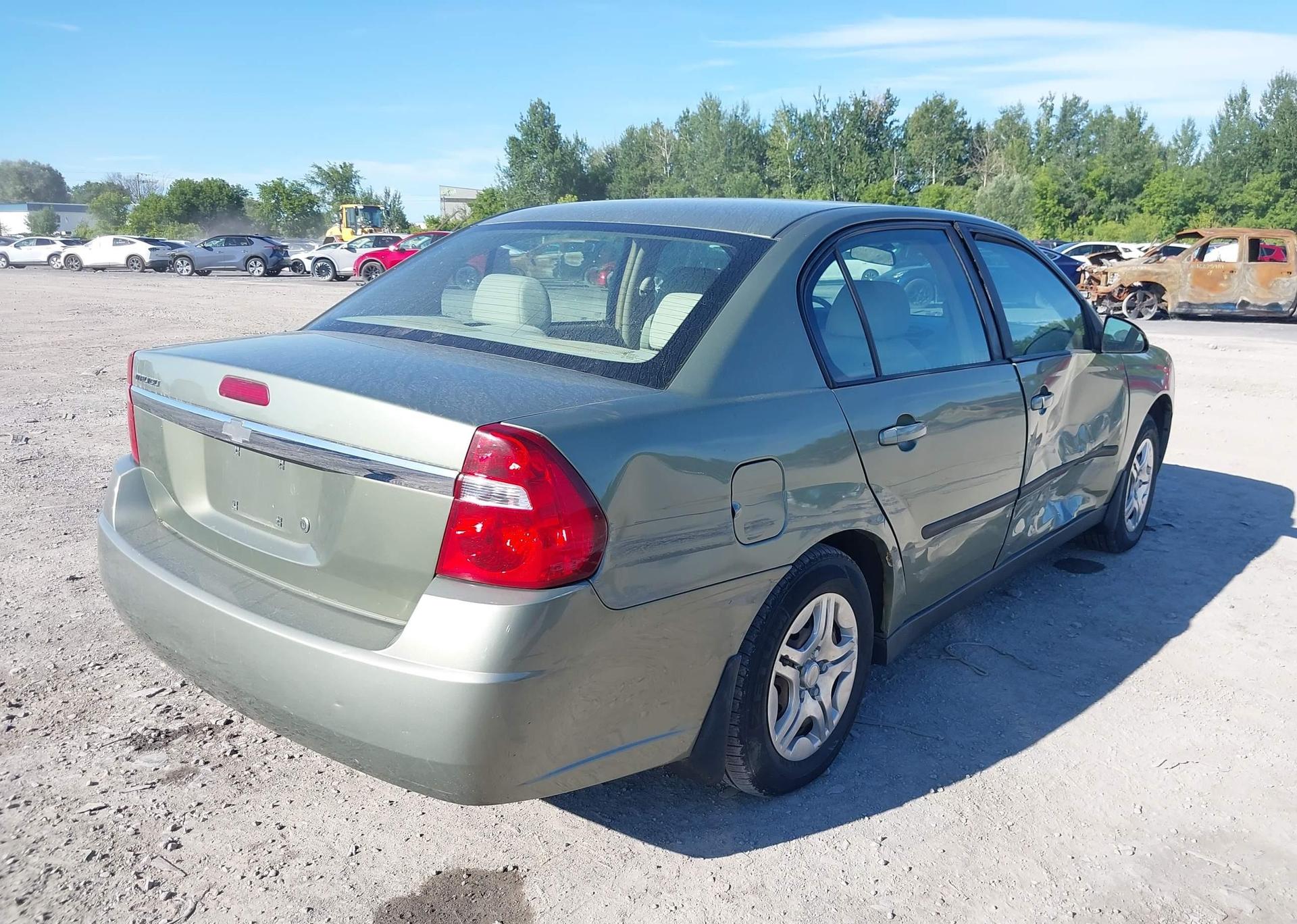 2004 CHEVROLET MALIBU