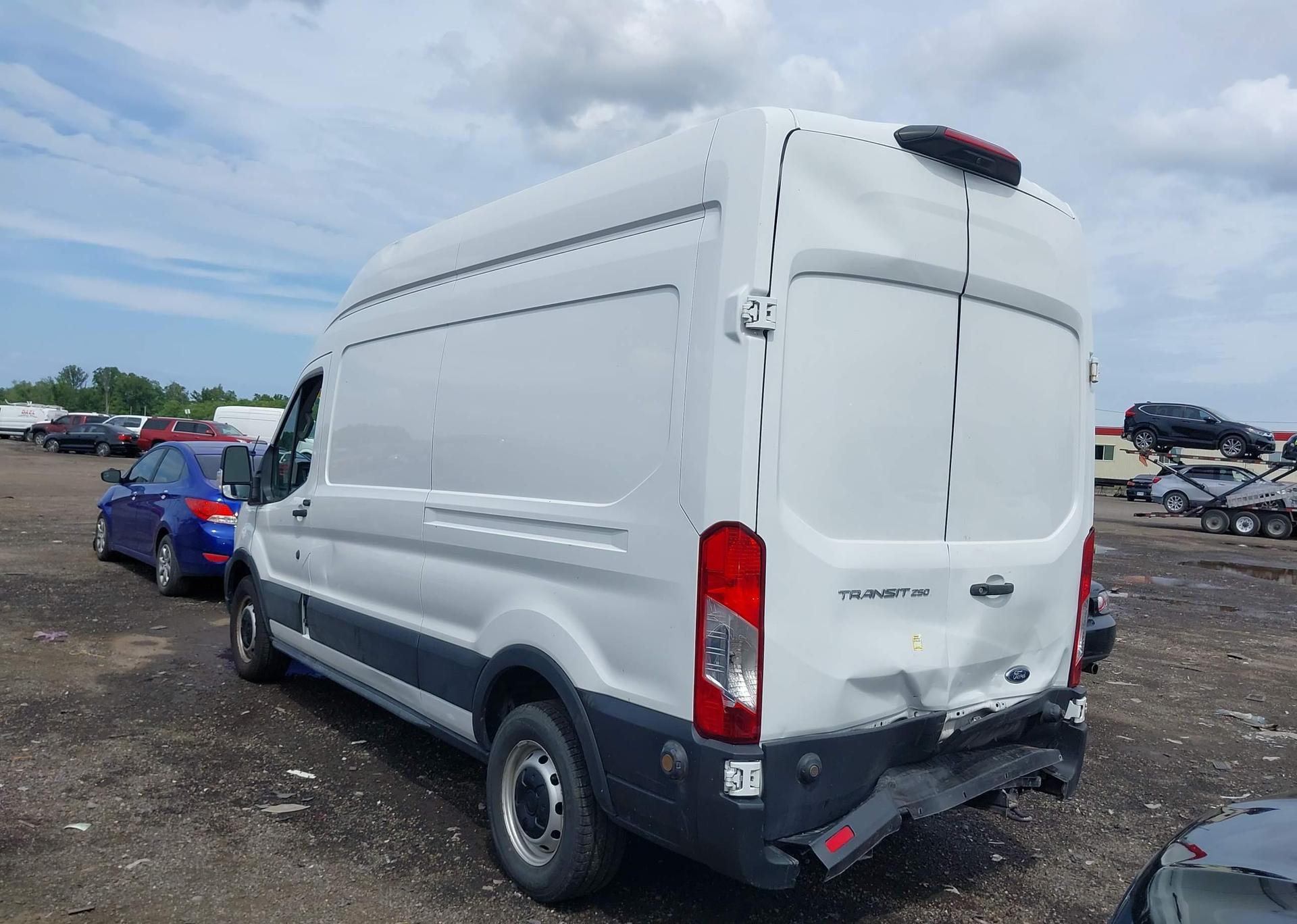 2020 FORD TRANSIT-250 CARGO