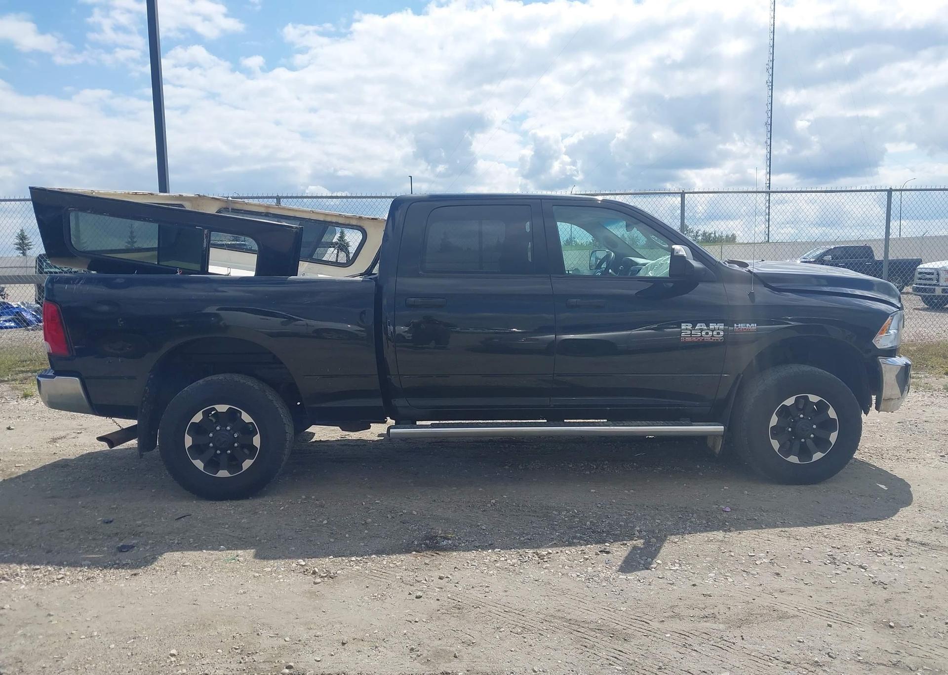 2015 RAM 2500 SLT