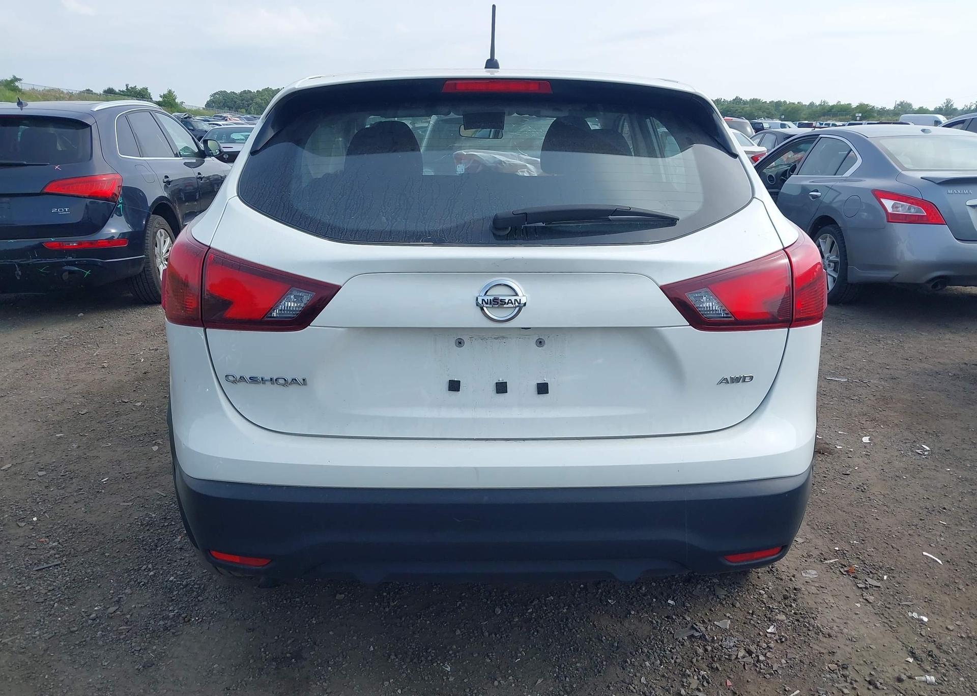 2018 NISSAN QASHQAI S