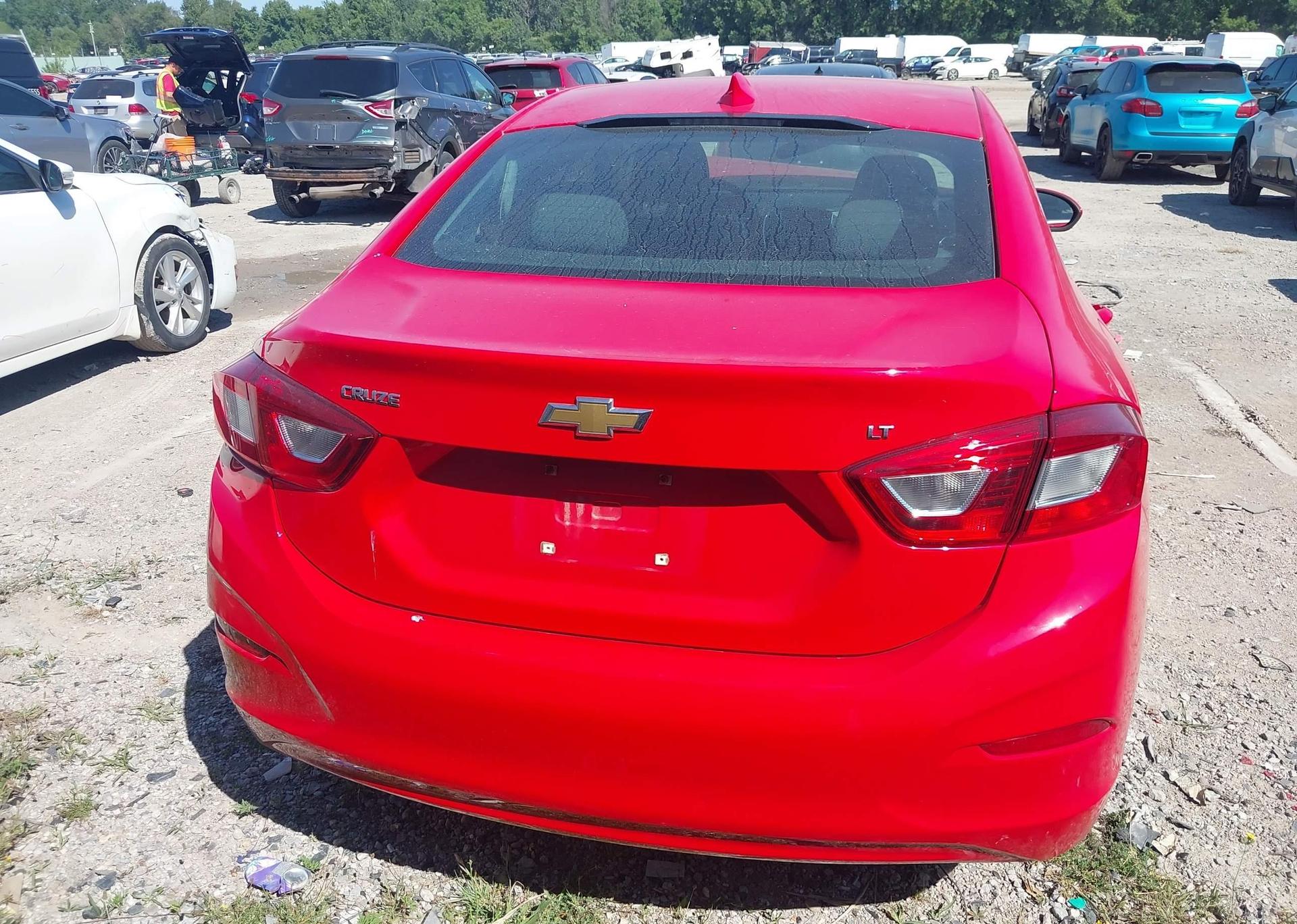 2019 CHEVROLET CRUZE LT