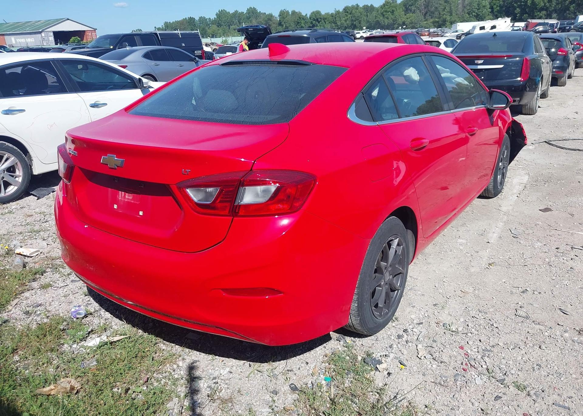 2019 CHEVROLET CRUZE LT