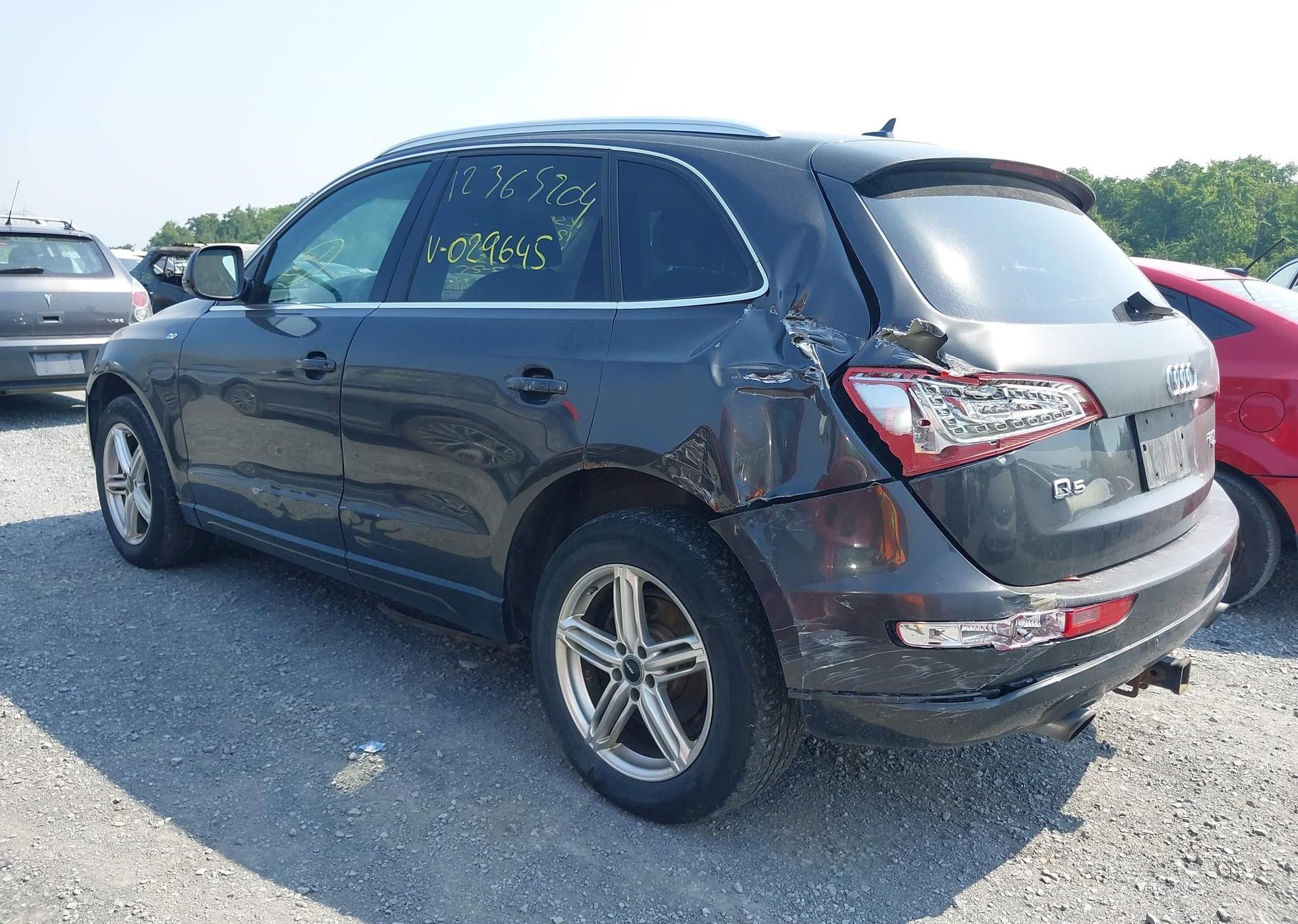 2012 AUDI Q5 2.0T PREMIUM