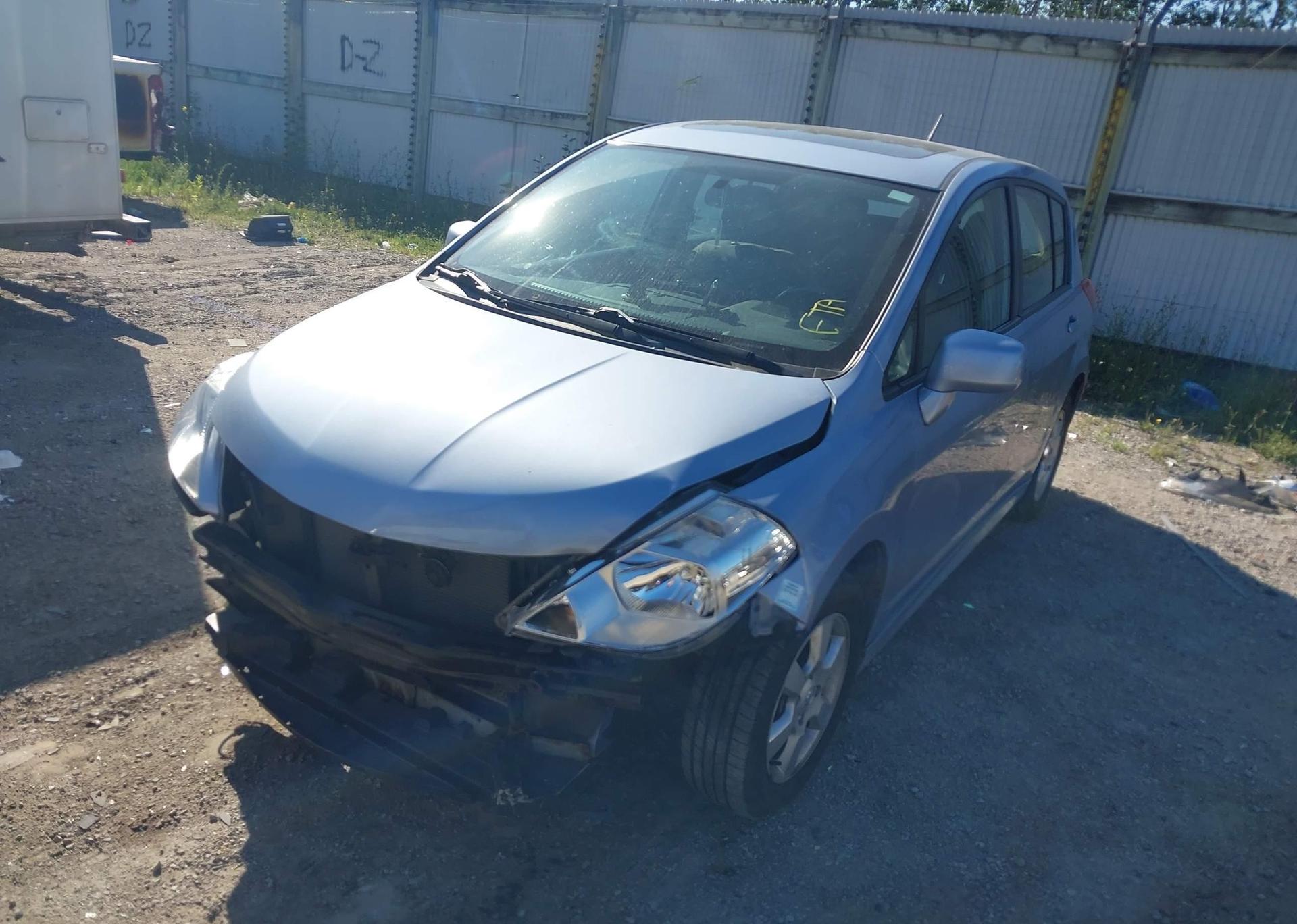 2009 NISSAN VERSA S