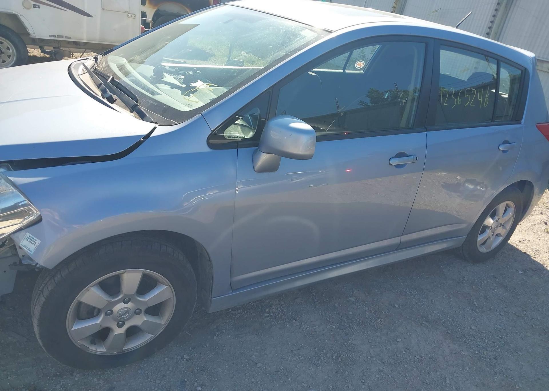 2009 NISSAN VERSA S