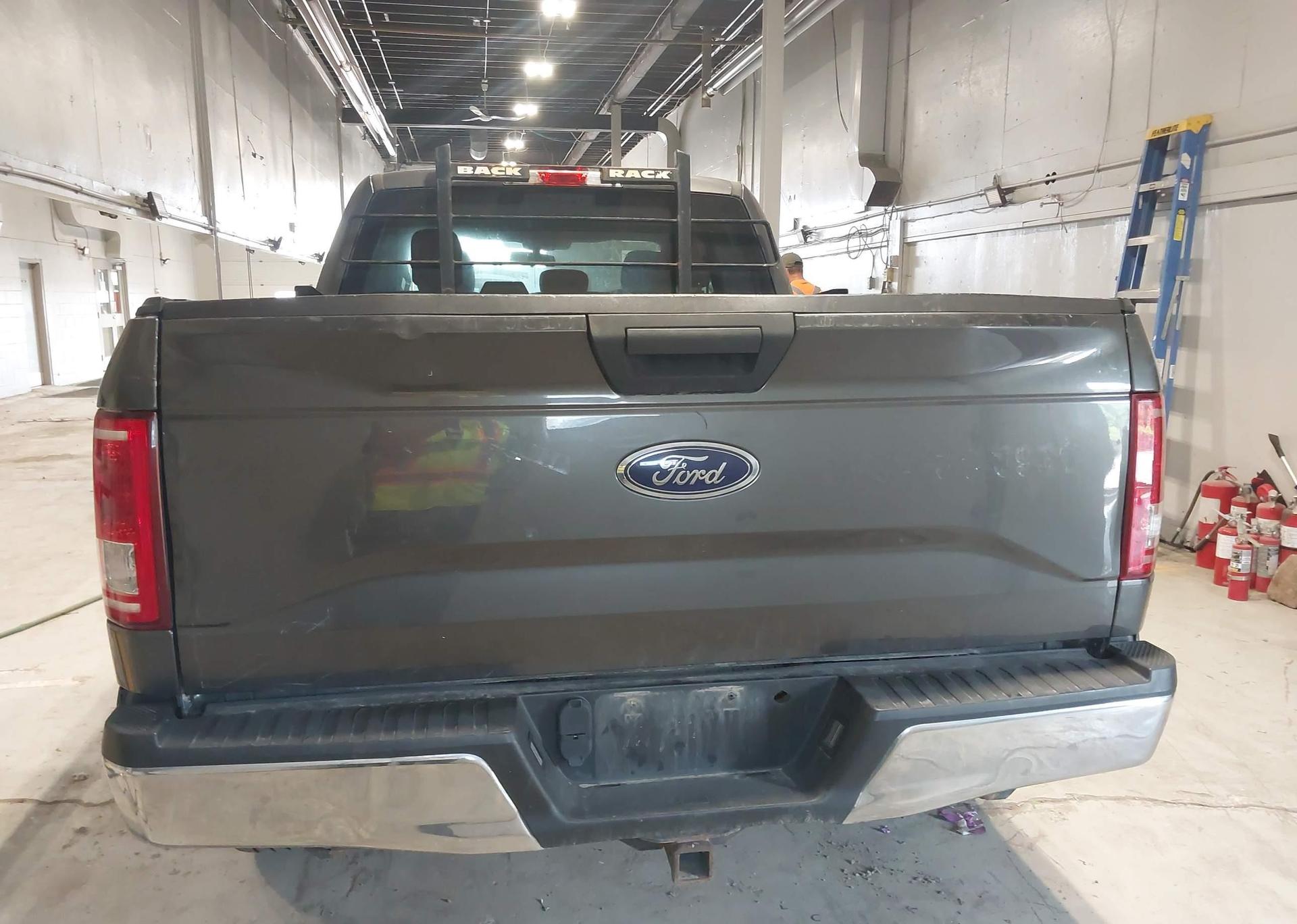 2015 FORD F-150 XLT