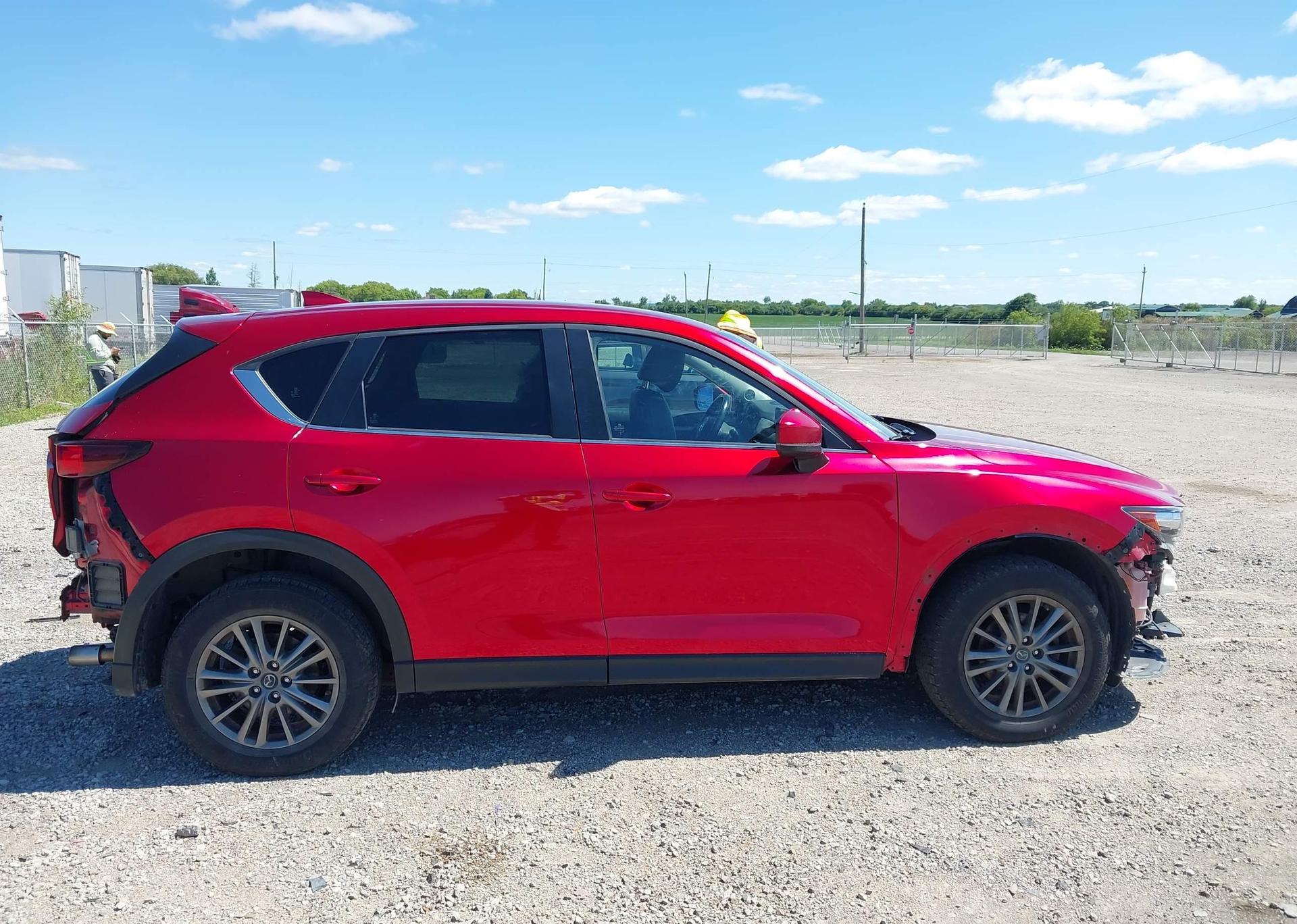 2017 MAZDA CX-5 GS