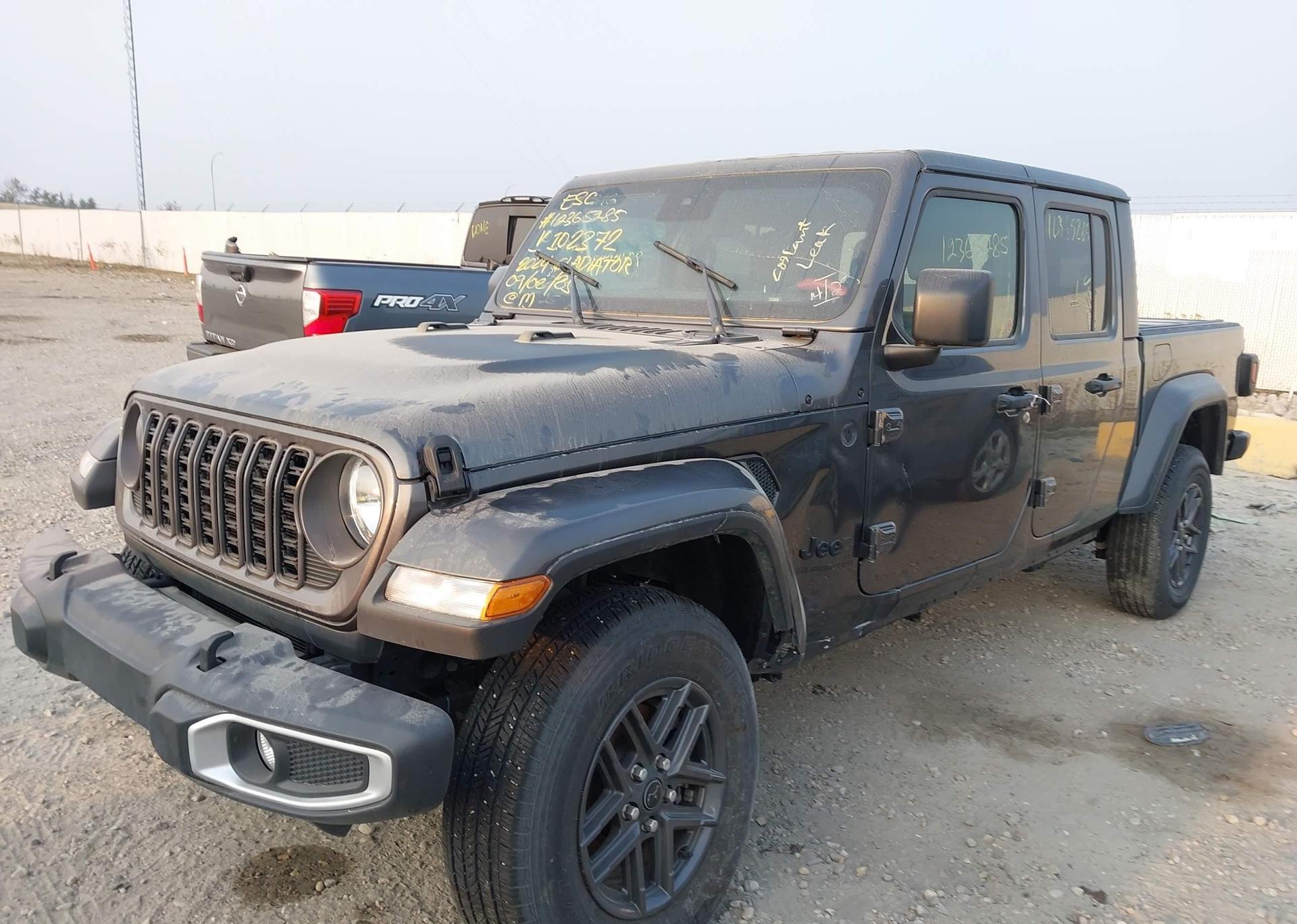 2024 JEEP GLADIATOR SPORT