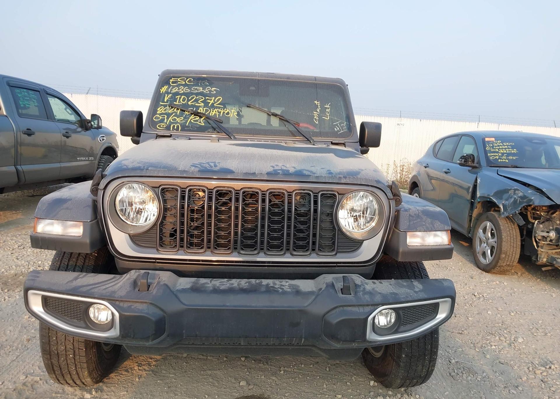 2024 JEEP GLADIATOR SPORT