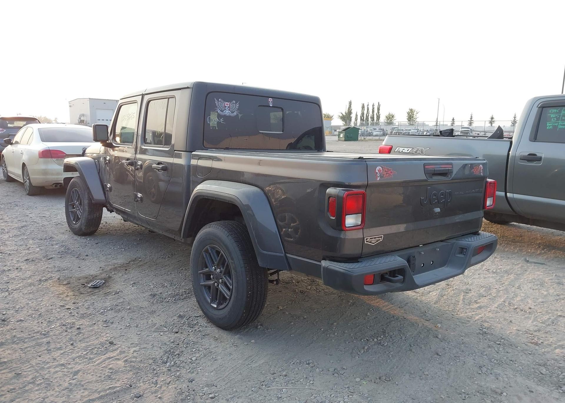 2024 JEEP GLADIATOR SPORT