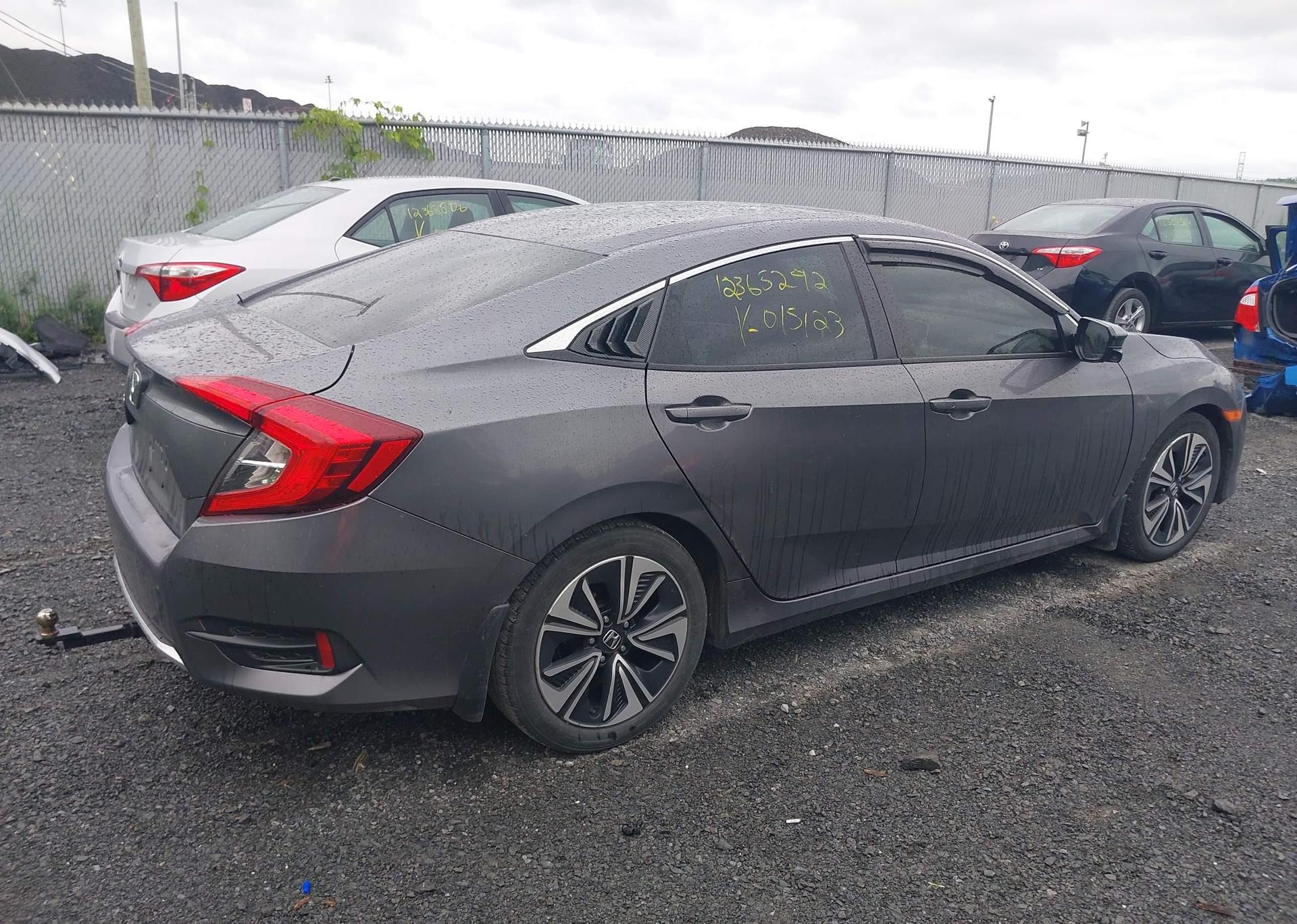 2016 HONDA CIVIC EX