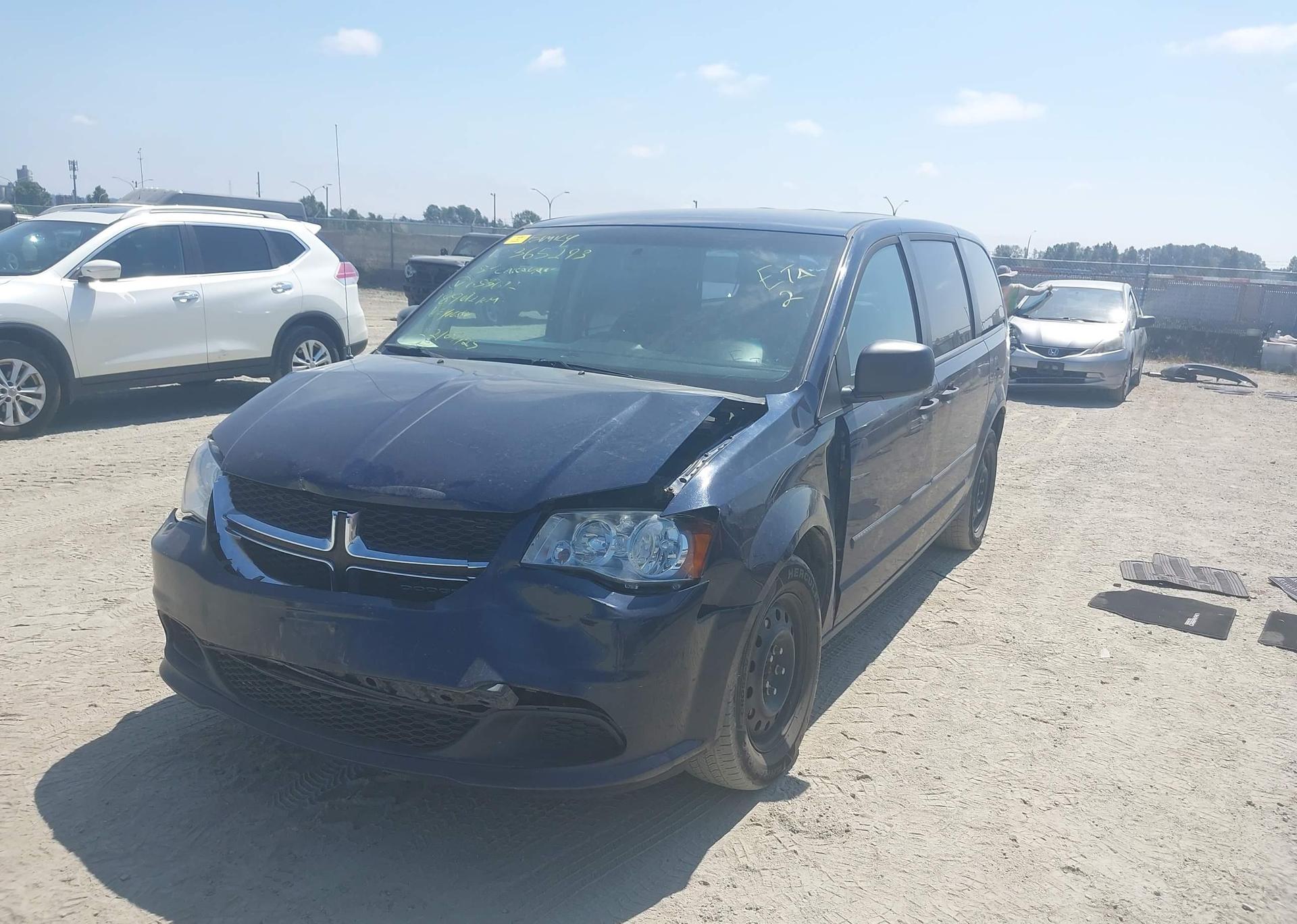 2015 DODGE GRAND CARAVAN SE