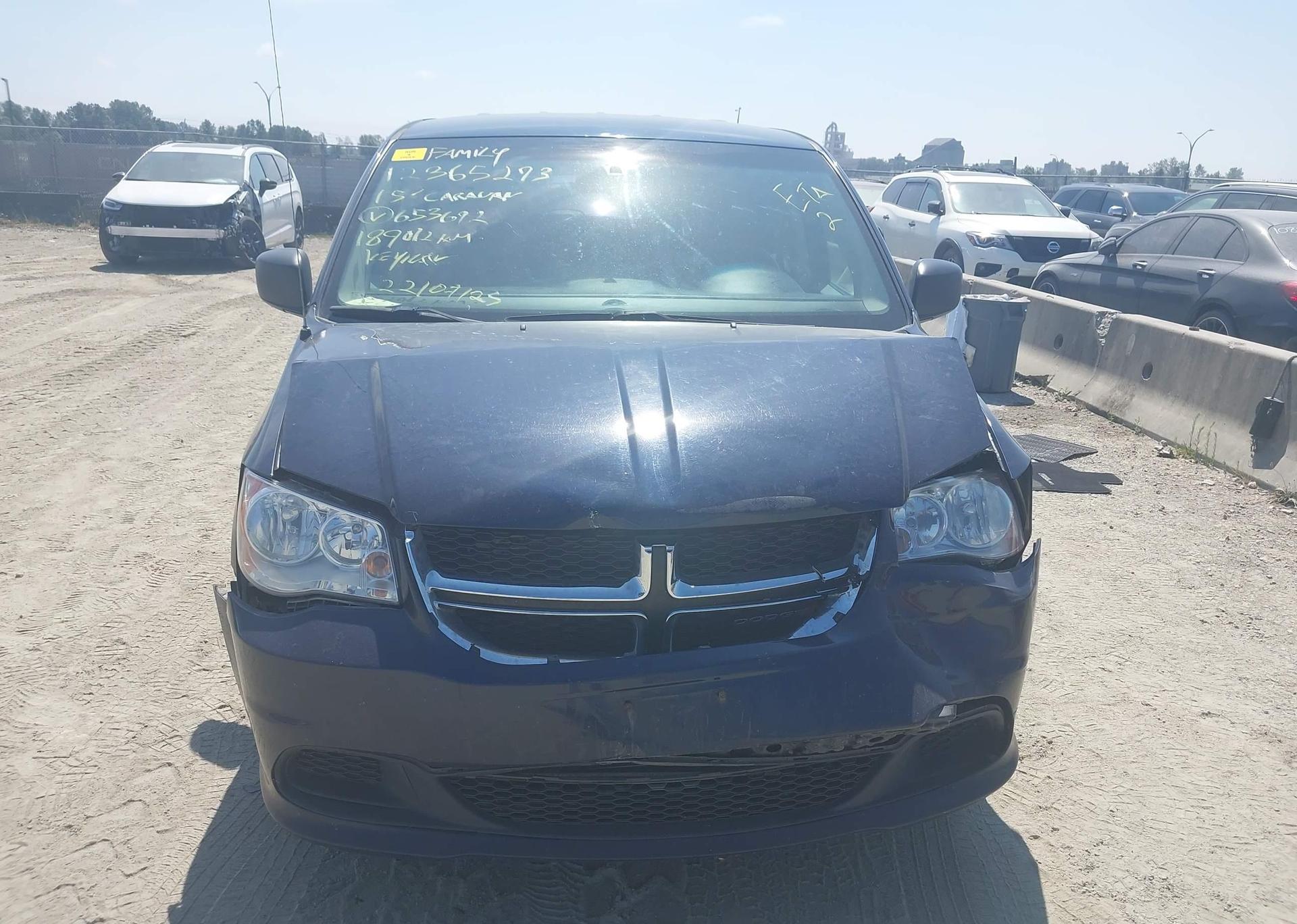 2015 DODGE GRAND CARAVAN SE
