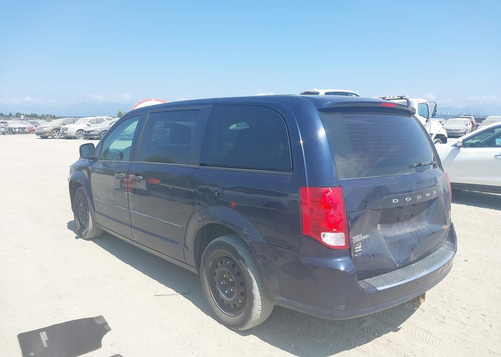 2015 DODGE GRAND CARAVAN SE