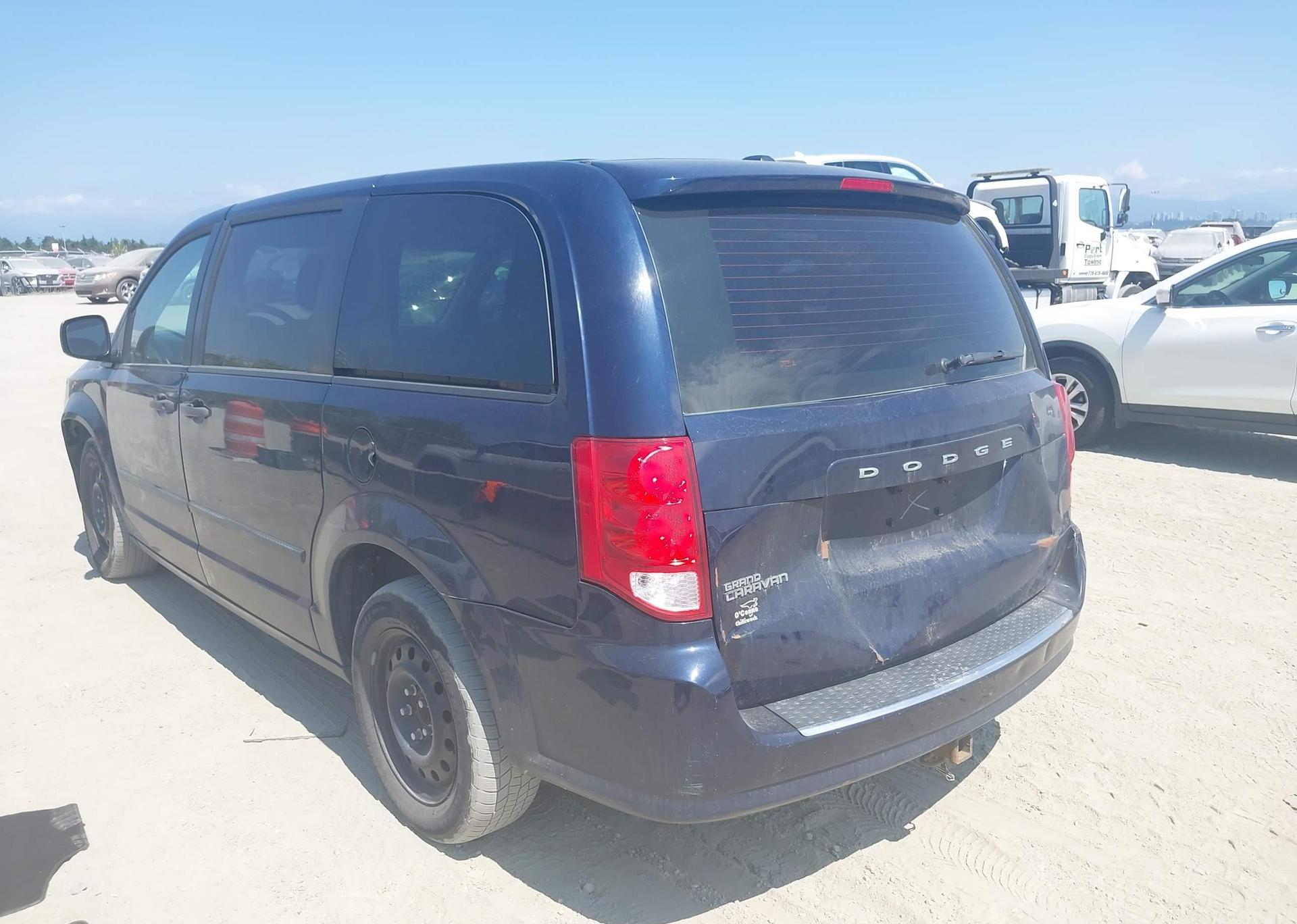 2015 DODGE GRAND CARAVAN SE