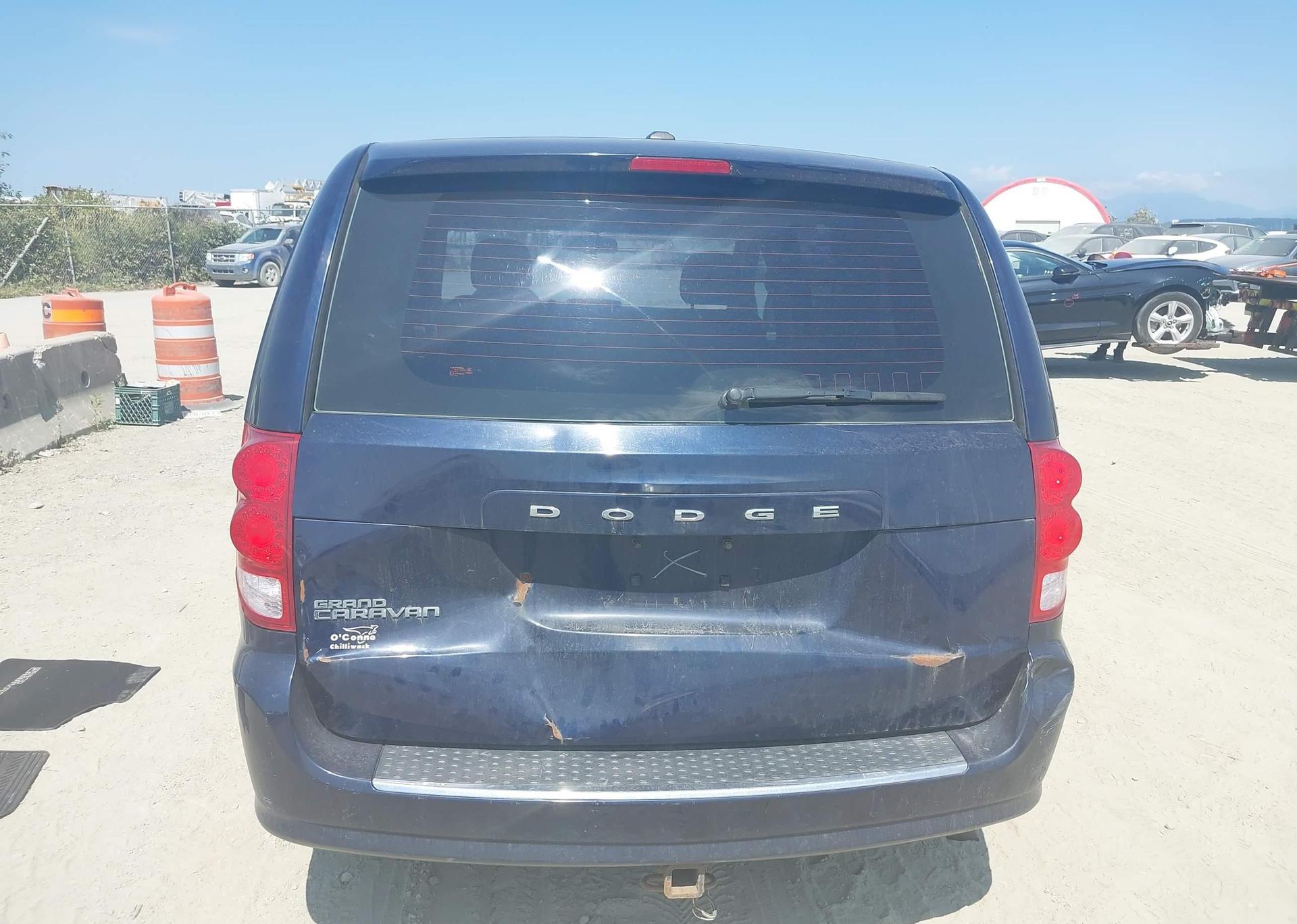 2015 DODGE GRAND CARAVAN SE