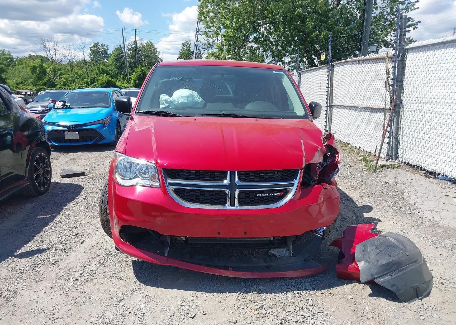 2016 DODGE GRAND CARAVAN SE