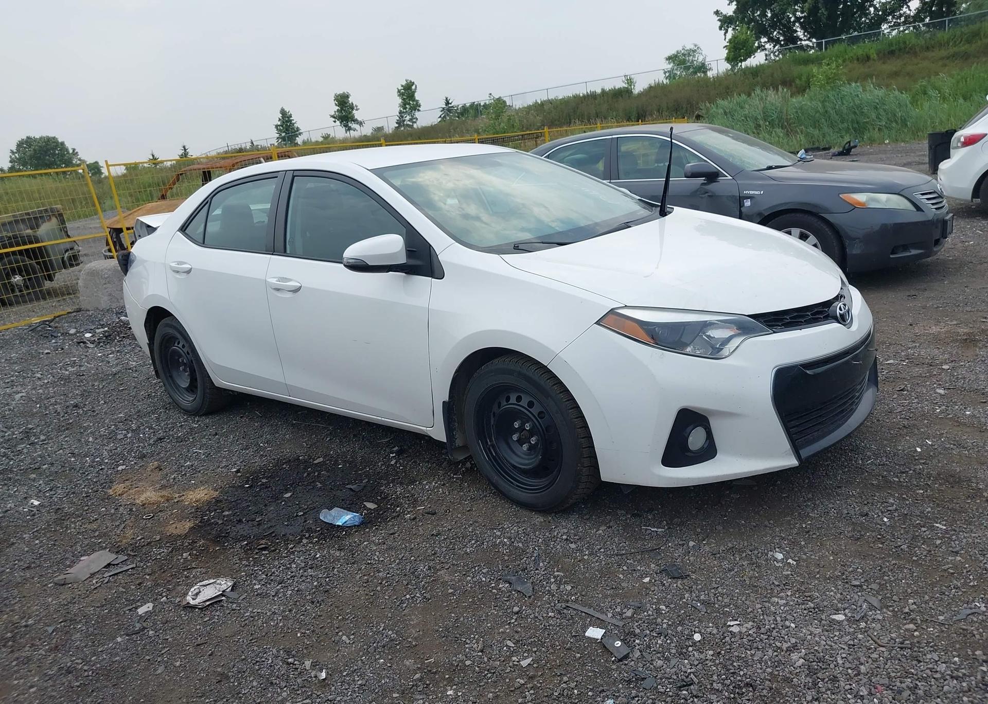 2016 TOYOTA COROLLA S