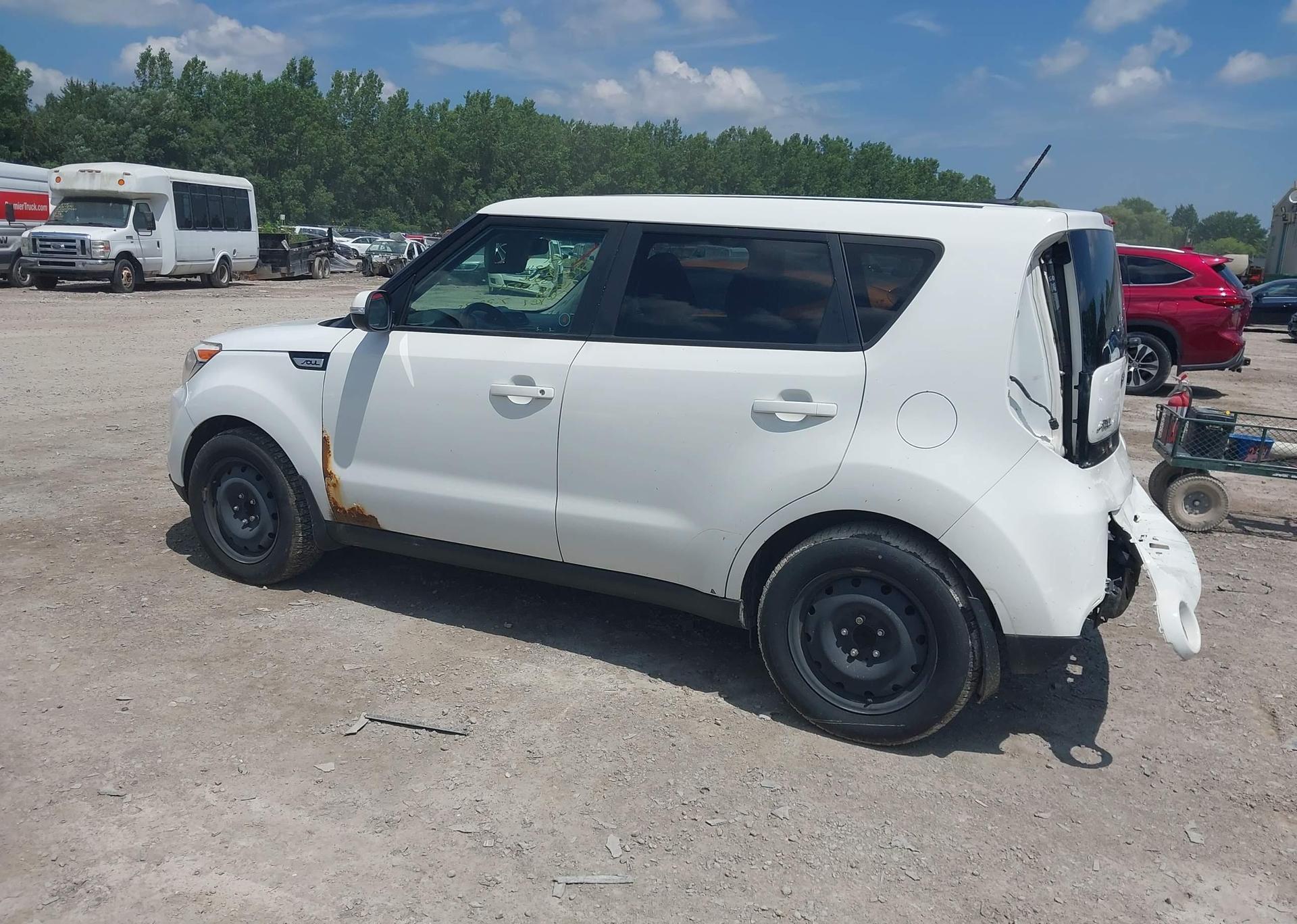 2016 KIA SOUL