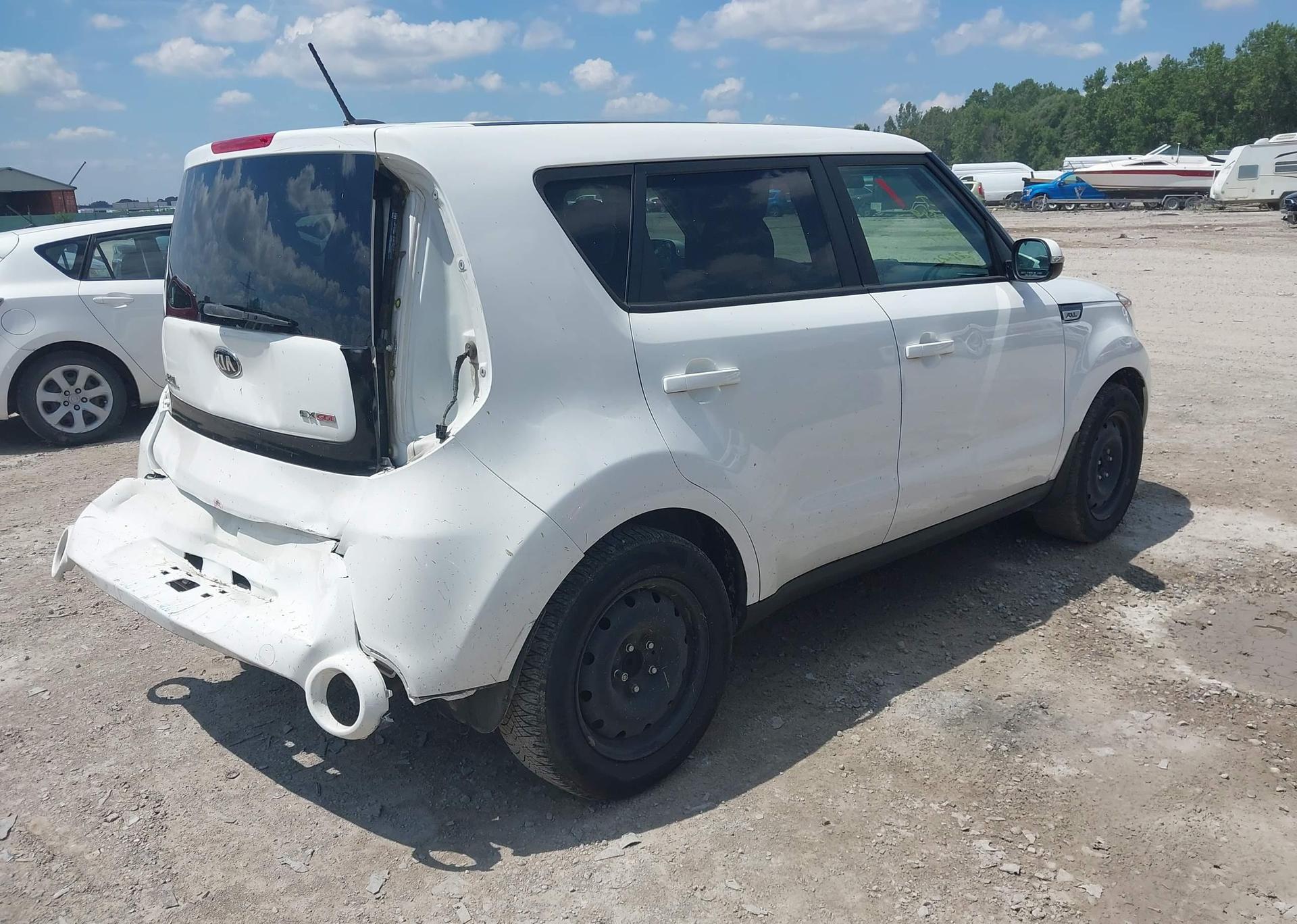 2016 KIA SOUL