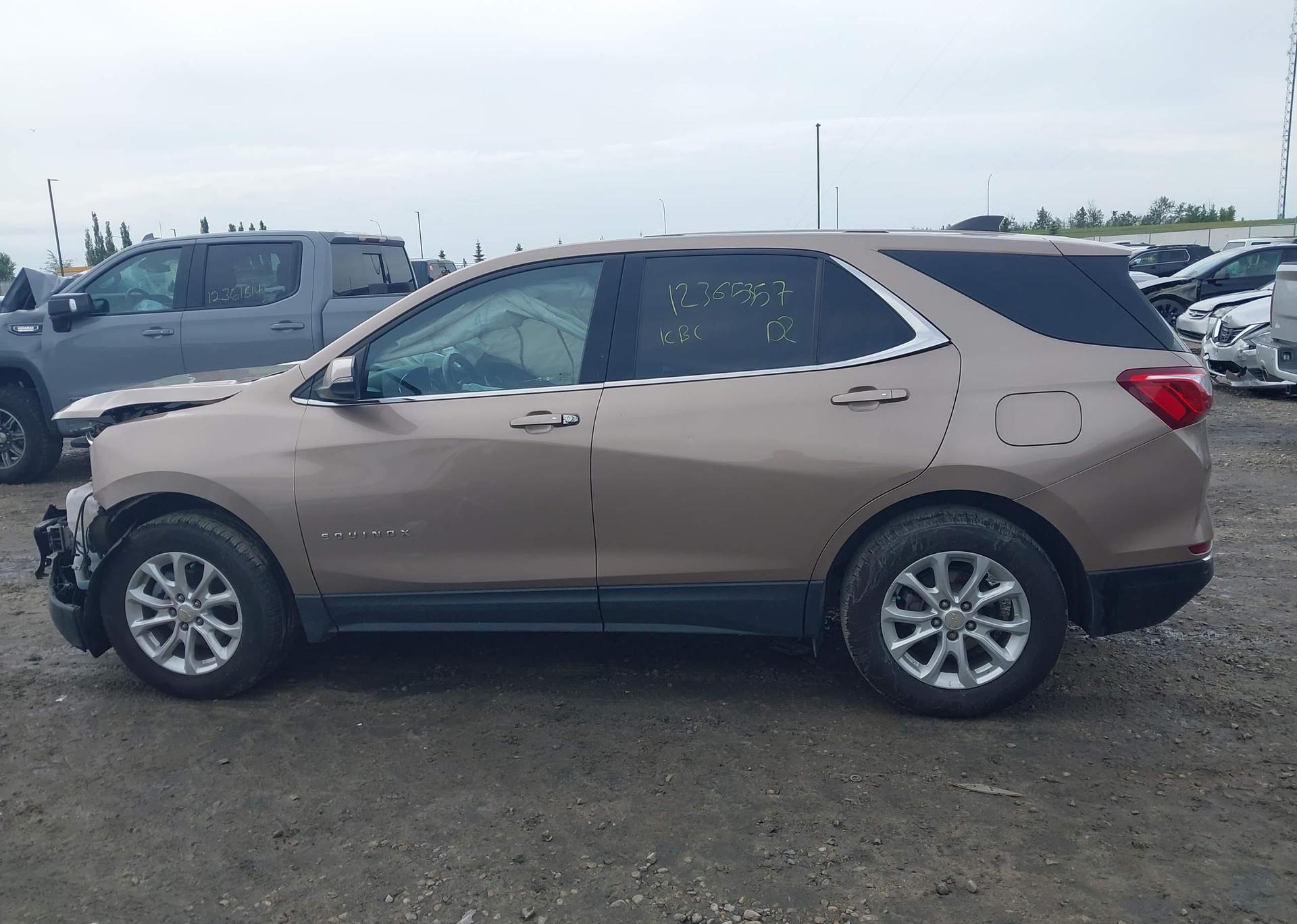 2018 CHEVROLET EQUINOX LT