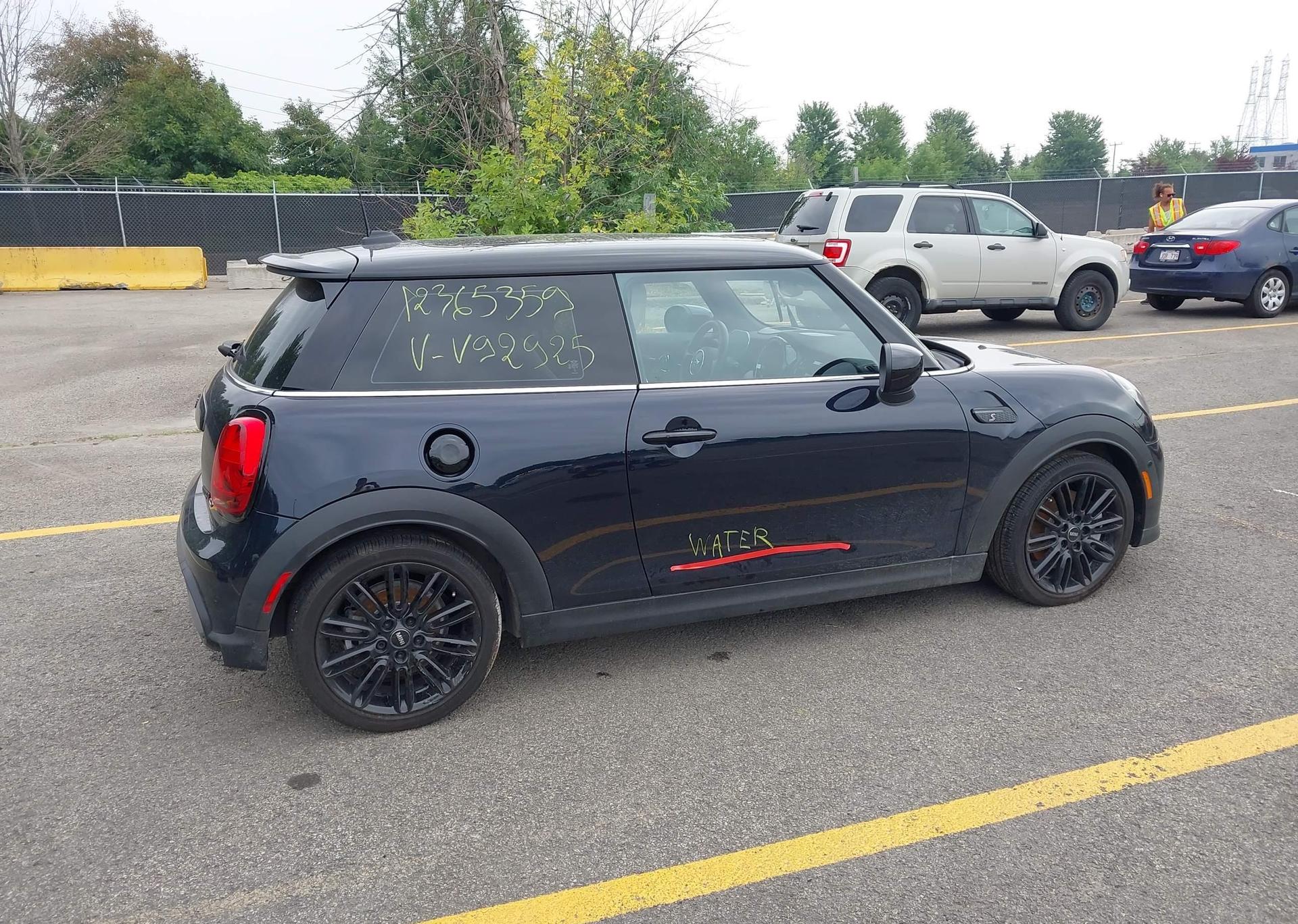 2024 MINI COOPER S