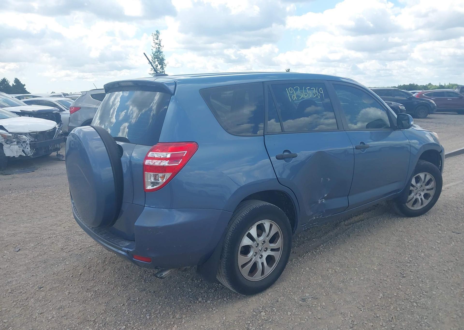 2011 TOYOTA RAV4