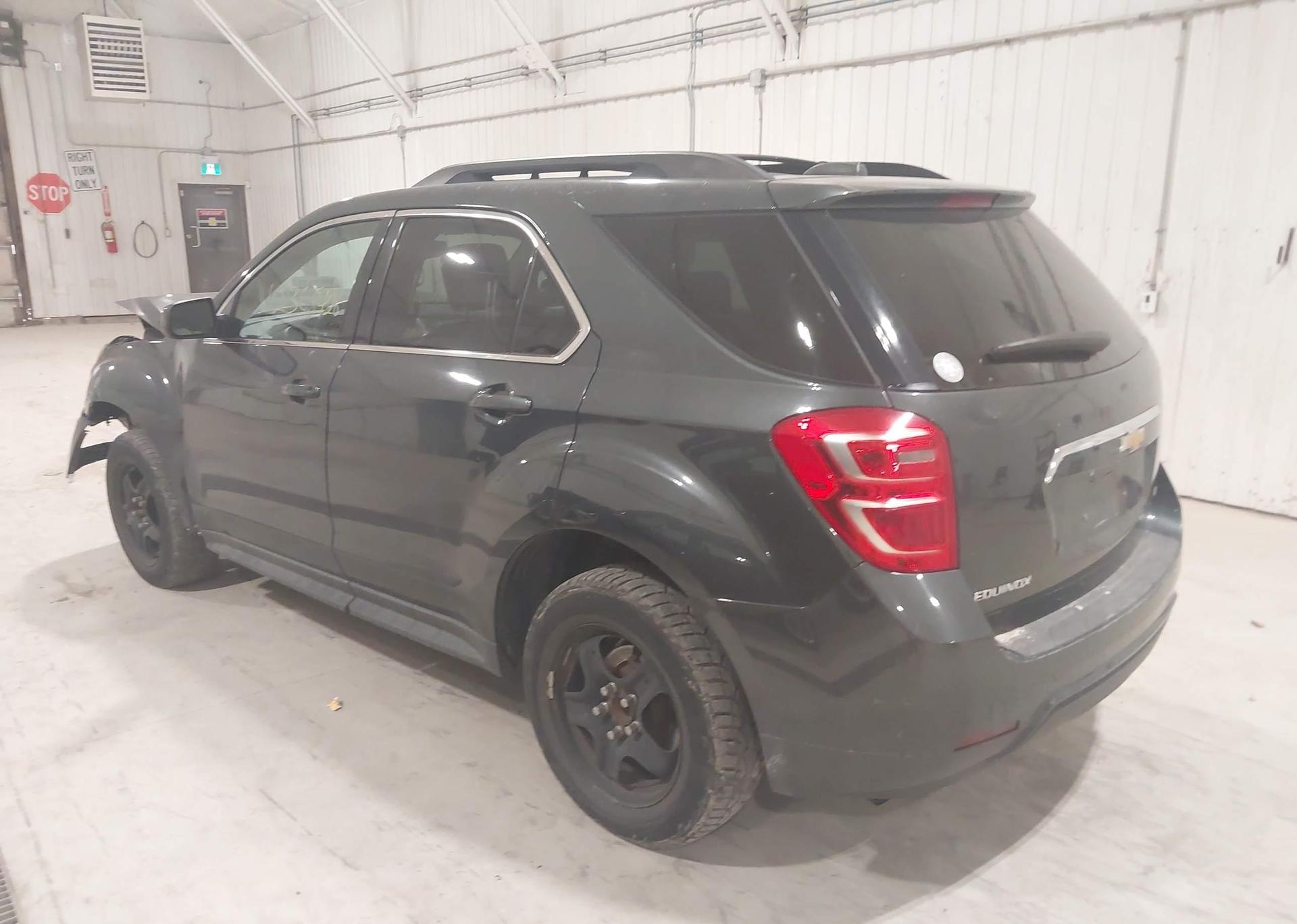 2017 CHEVROLET EQUINOX LT