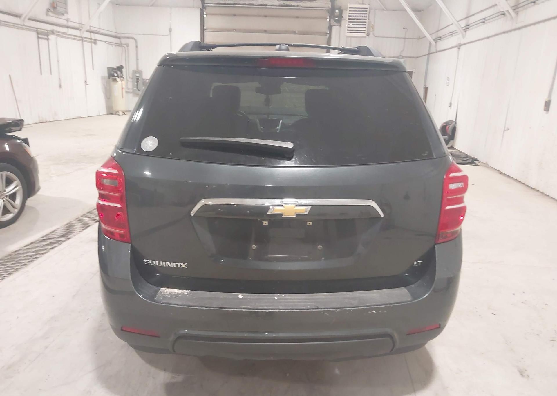 2017 CHEVROLET EQUINOX LT