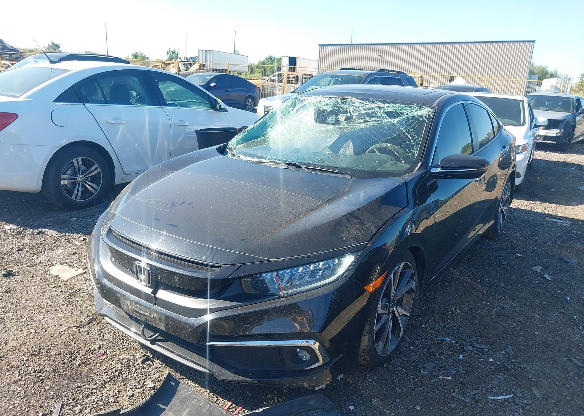 2019 HONDA Civic touring