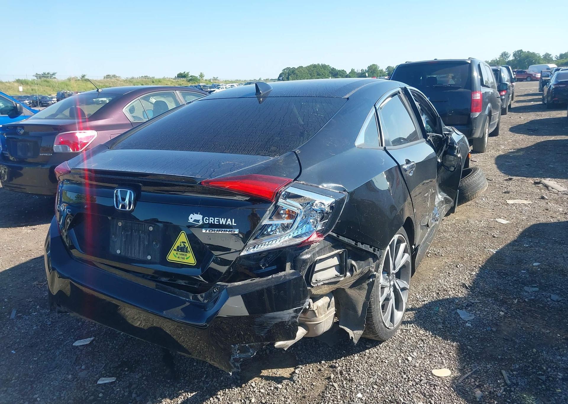 2019 HONDA Civic touring