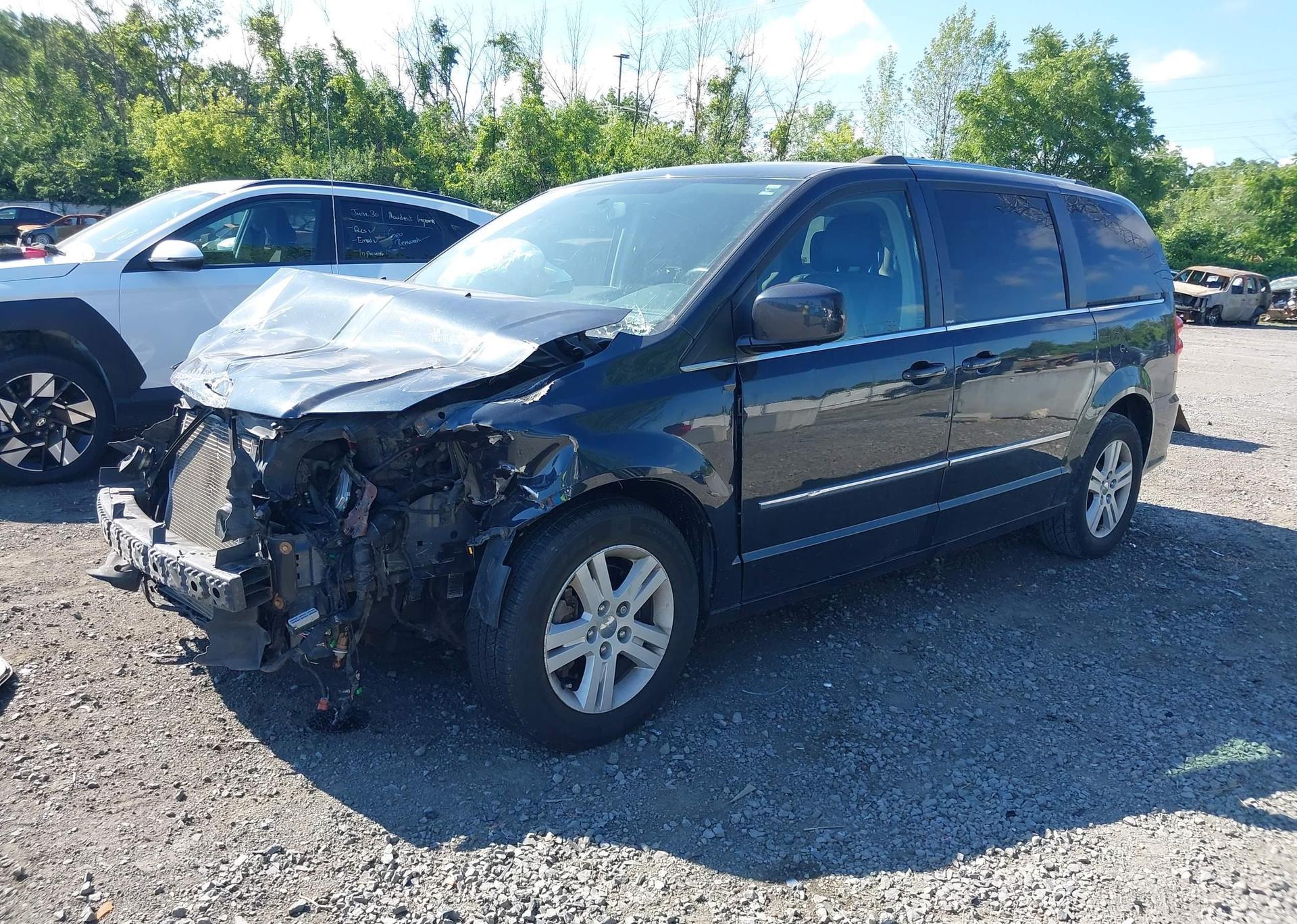 2014 DODGE GRAND CARAVAN CREW