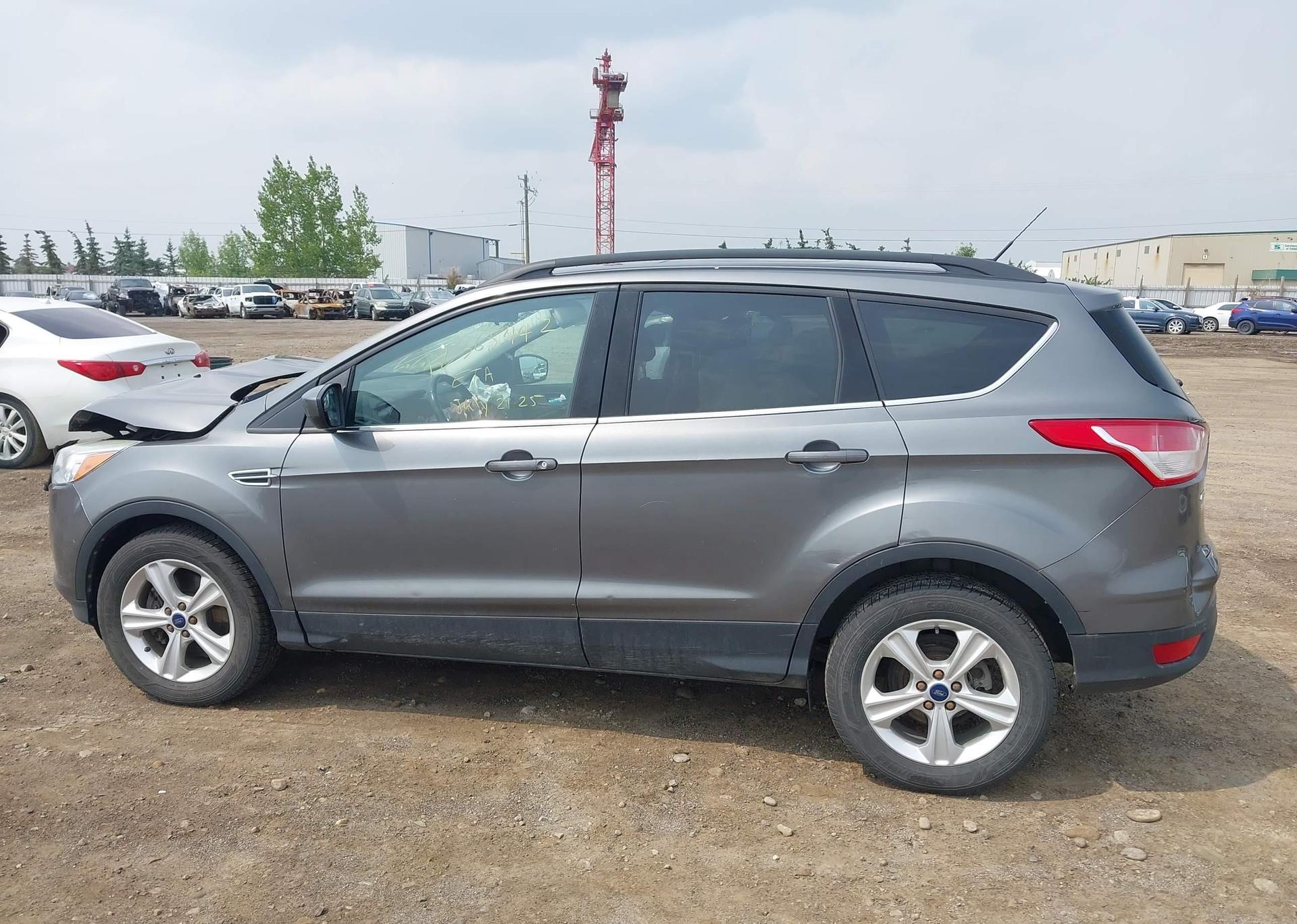 2014 FORD ESCAPE SE