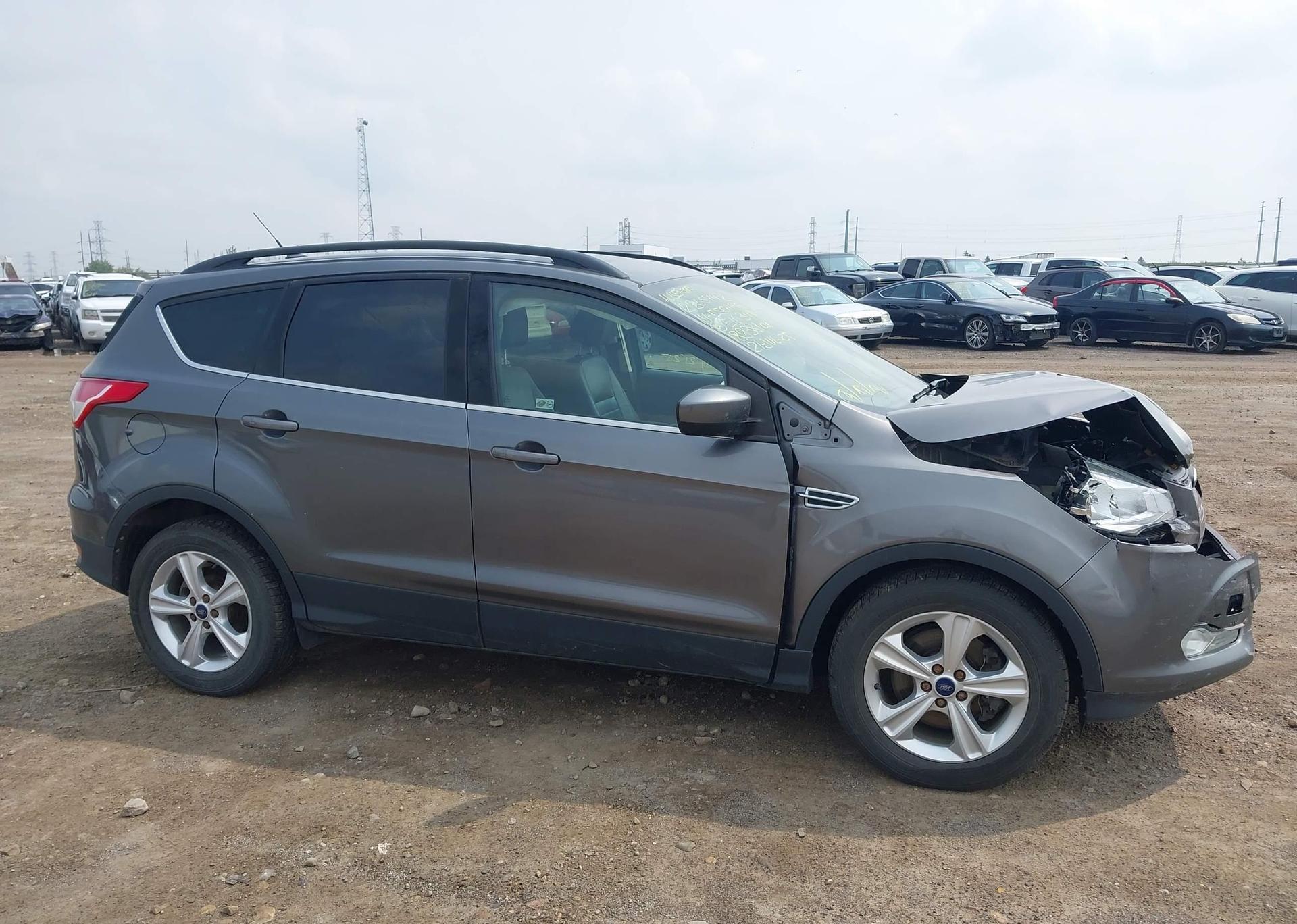 2014 FORD ESCAPE SE