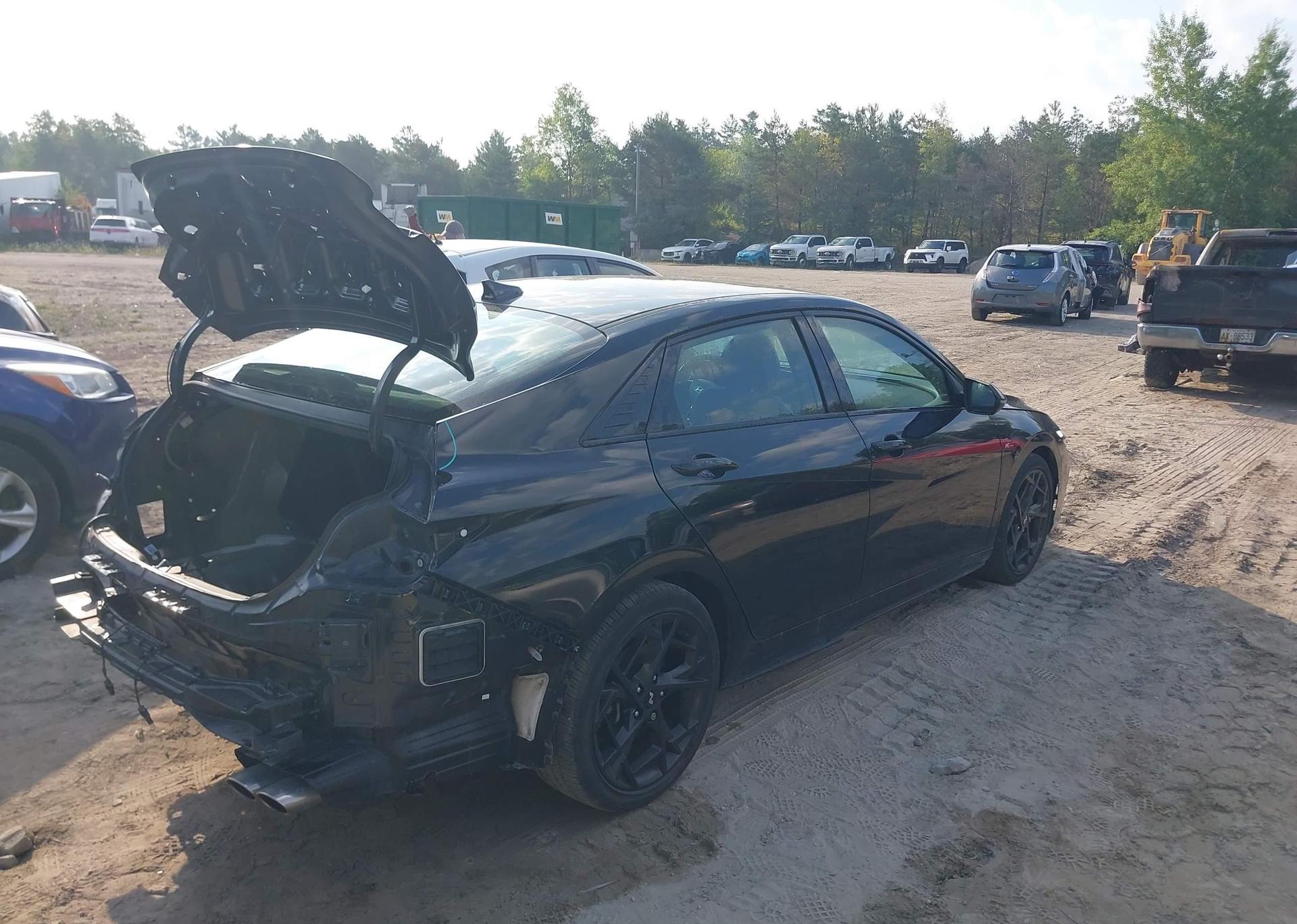 2025 HYUNDAI ELANTRA