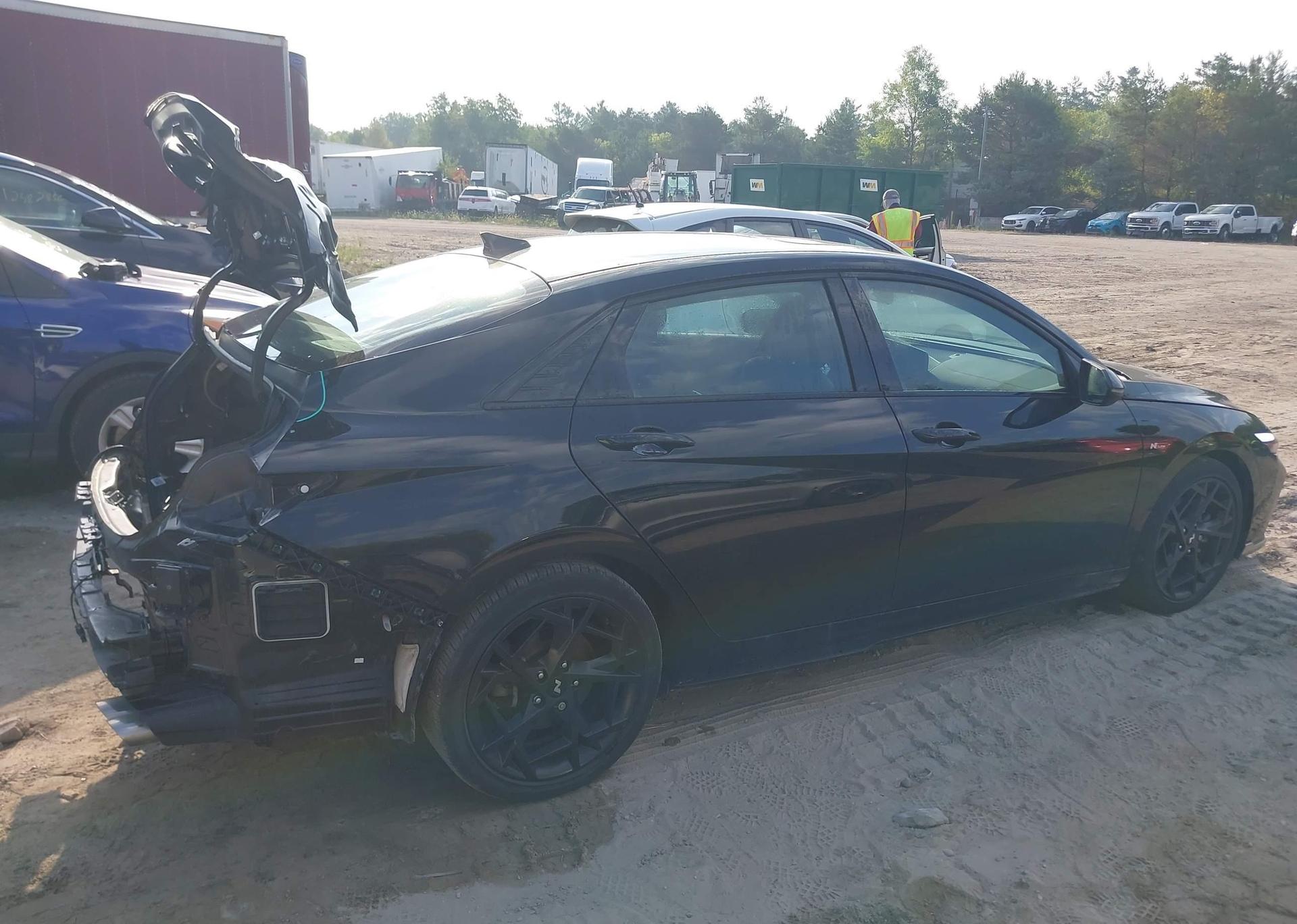 2025 HYUNDAI ELANTRA