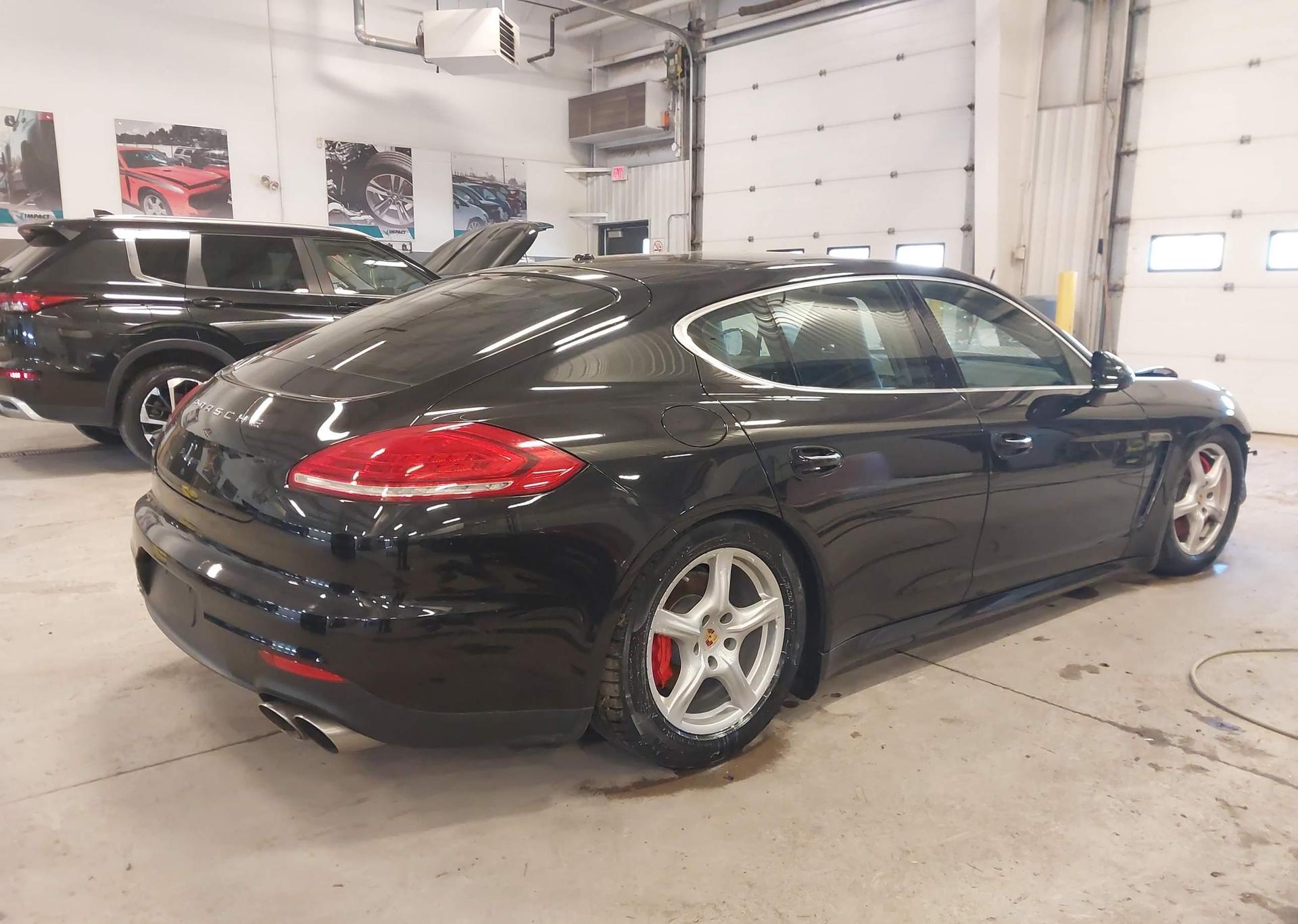2014 PORSCHE PANAMERA S