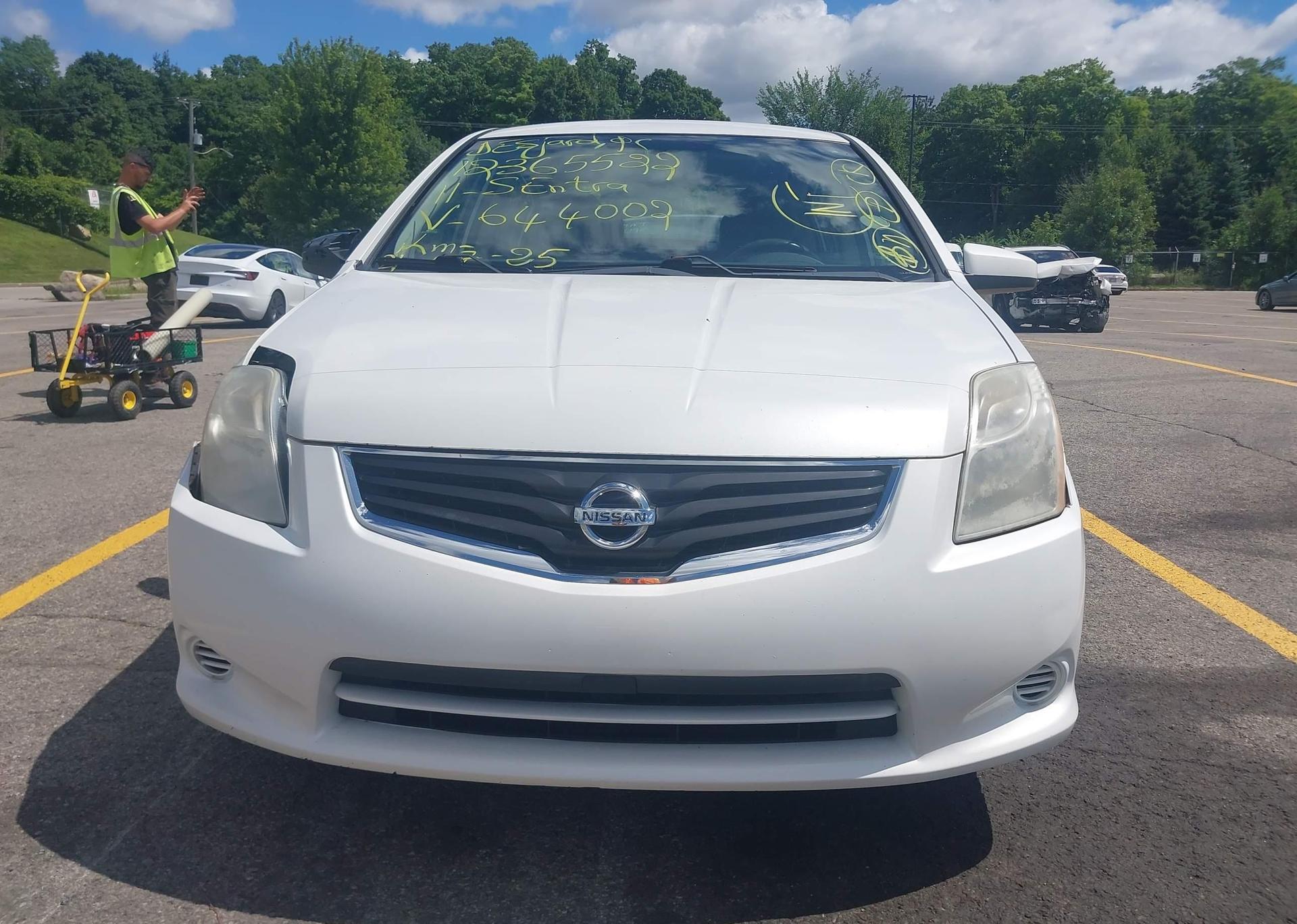 2011 NISSAN SENTRA 2.0