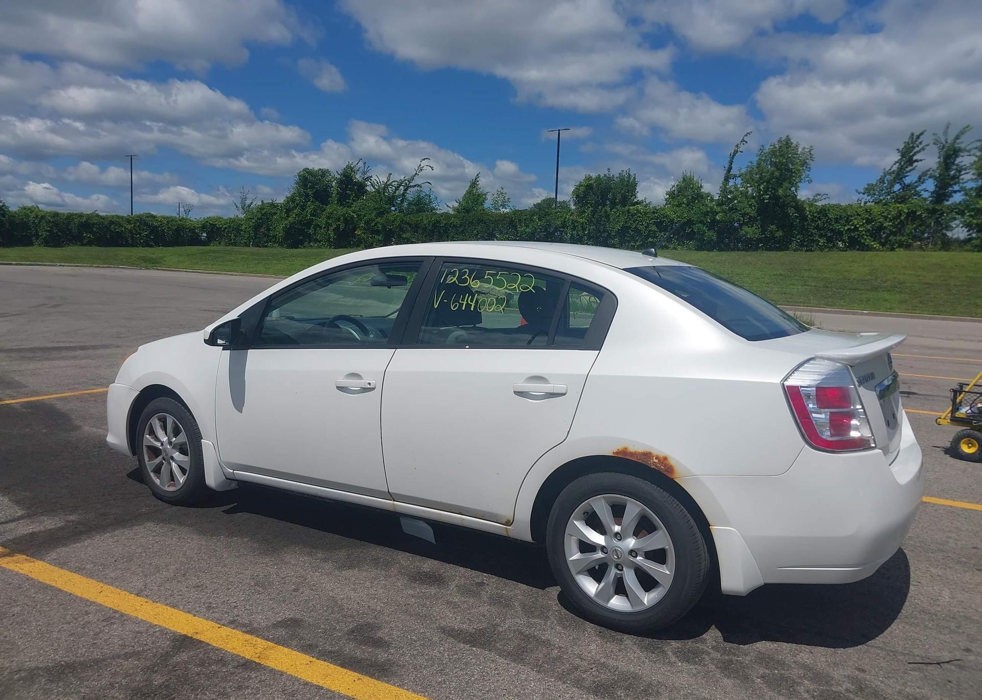 2011 NISSAN SENTRA 2.0