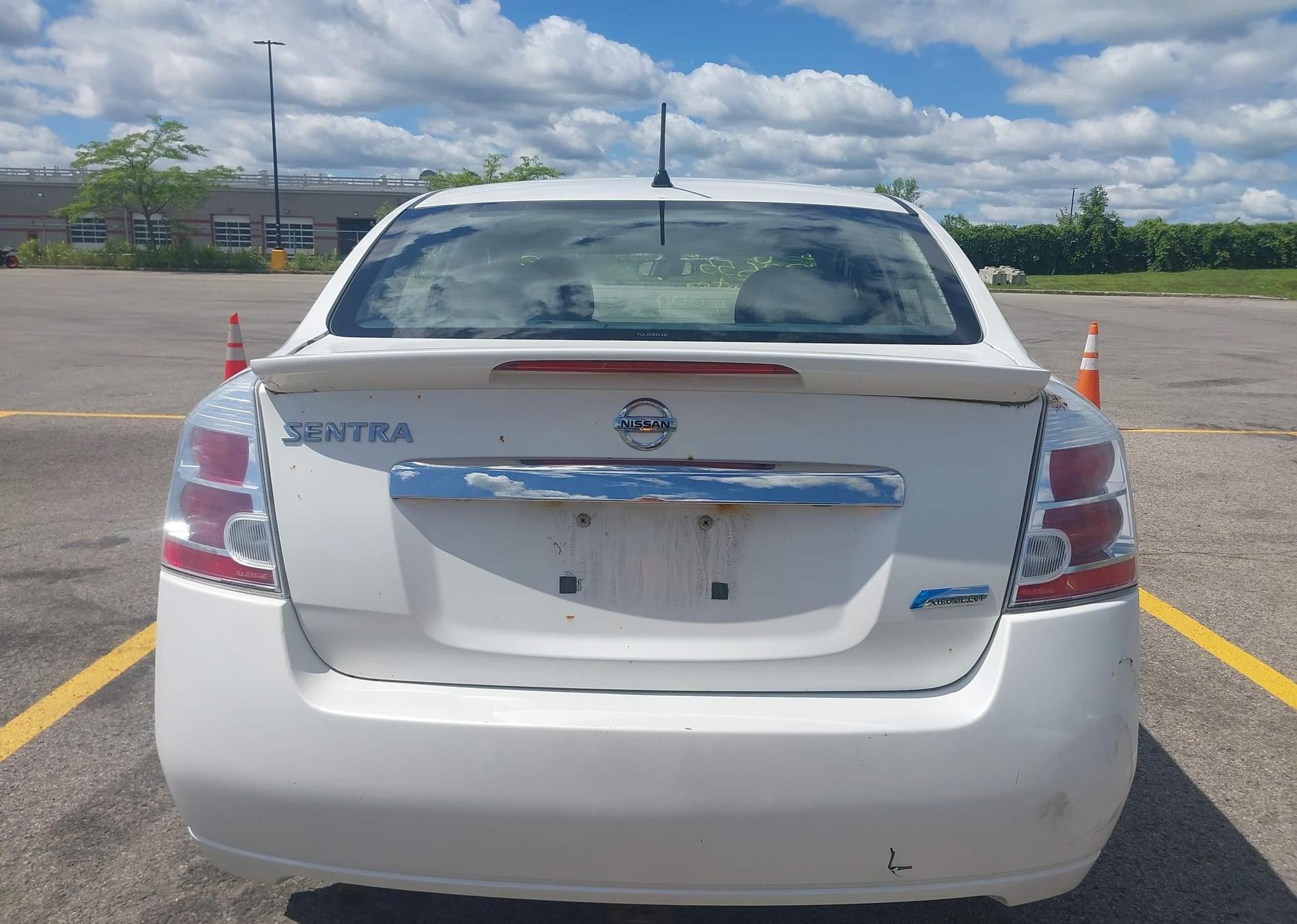 2011 NISSAN SENTRA 2.0