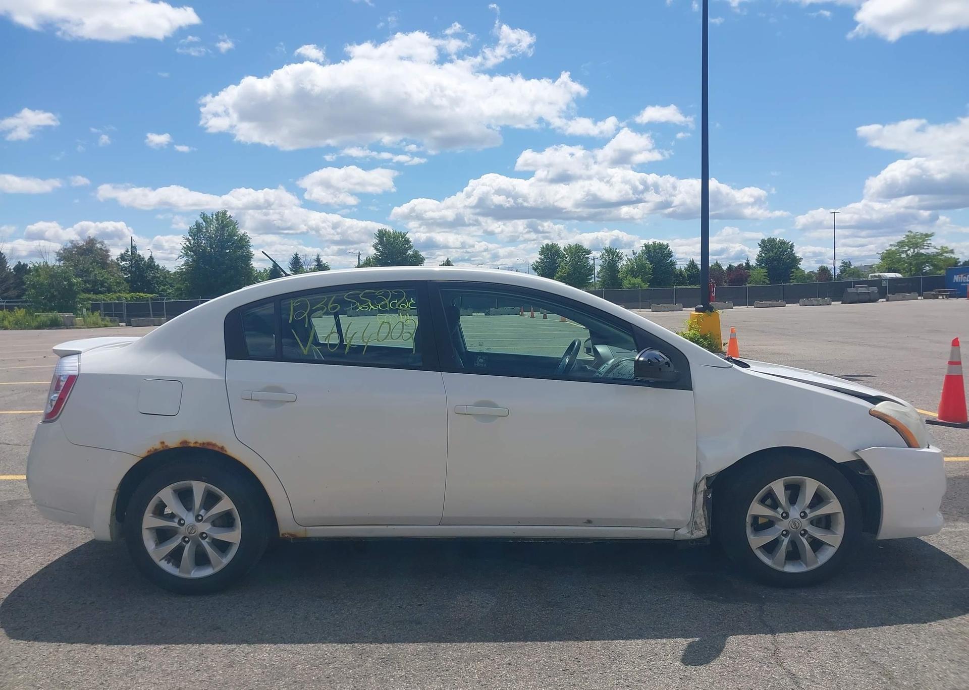 2011 NISSAN SENTRA 2.0