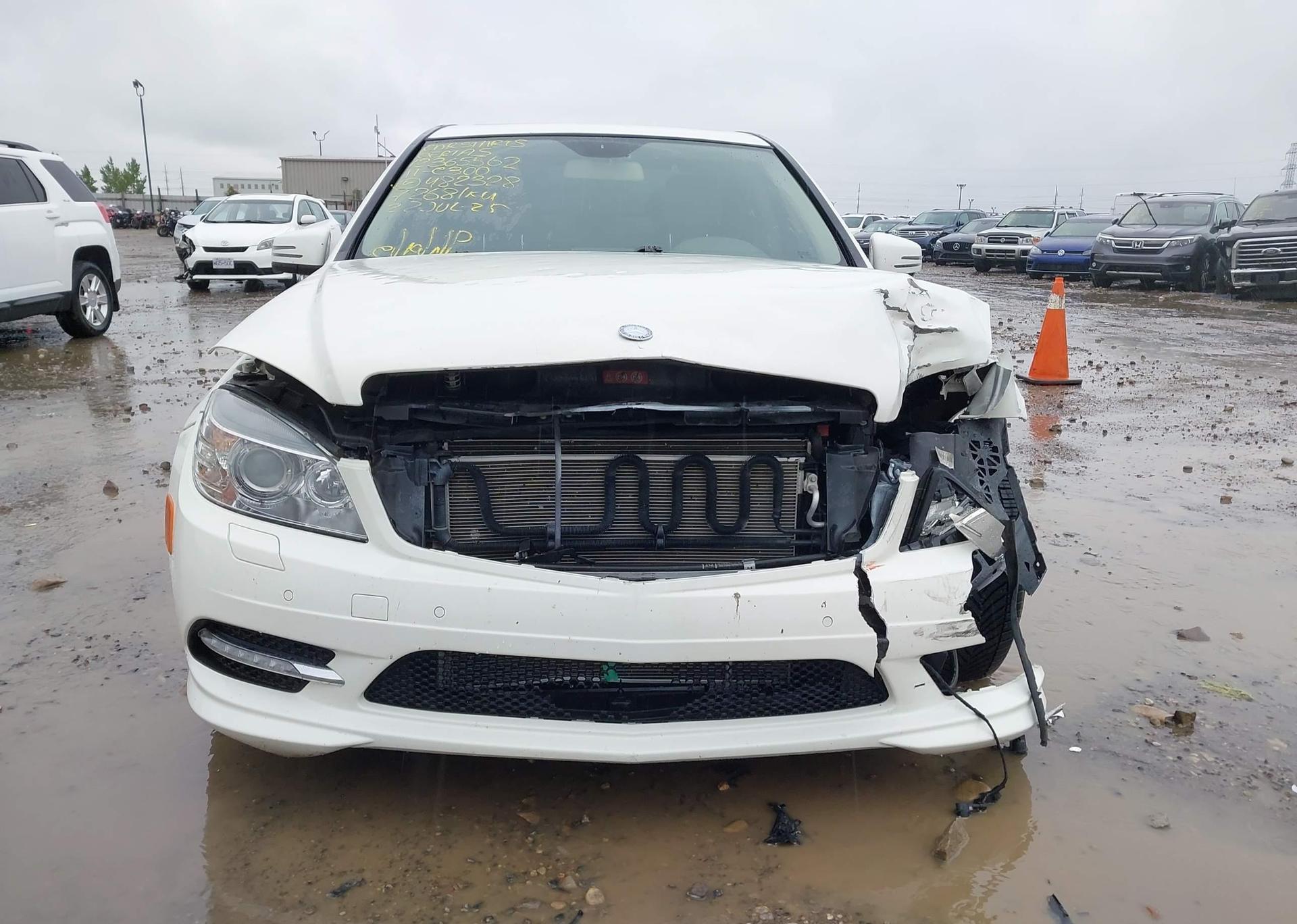 2011 MERCEDES-BENZ C 300 4MATIC