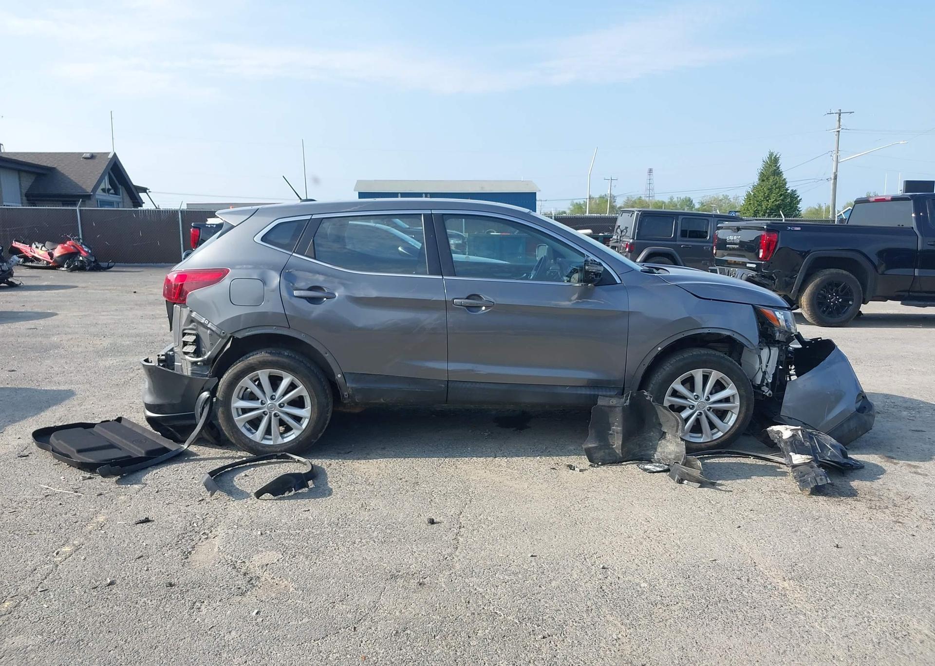2017 NISSAN QASHQAI S