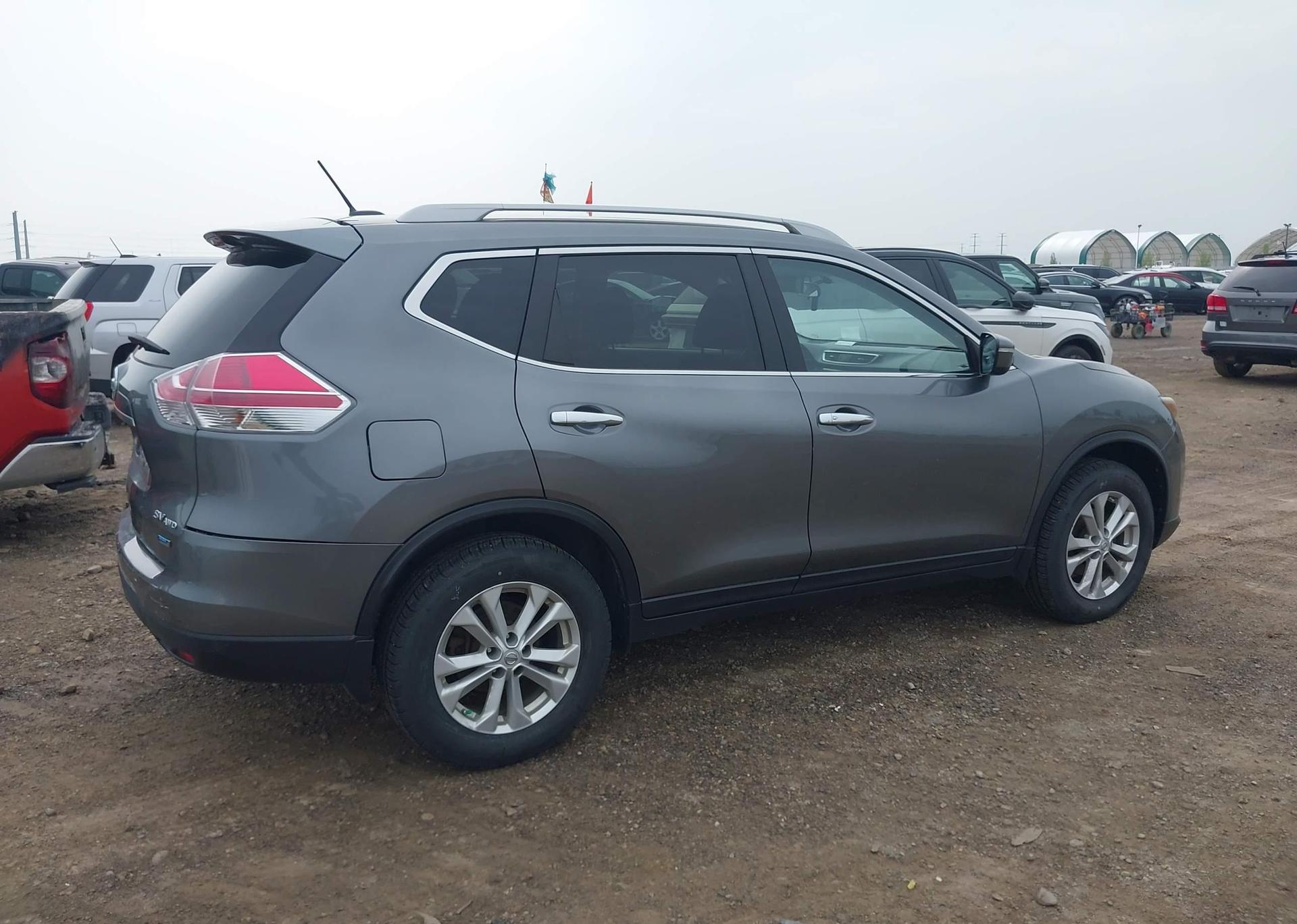 2014 NISSAN ROGUE S
