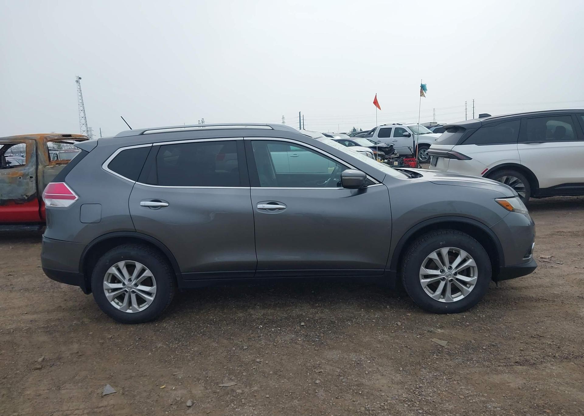 2014 NISSAN ROGUE S