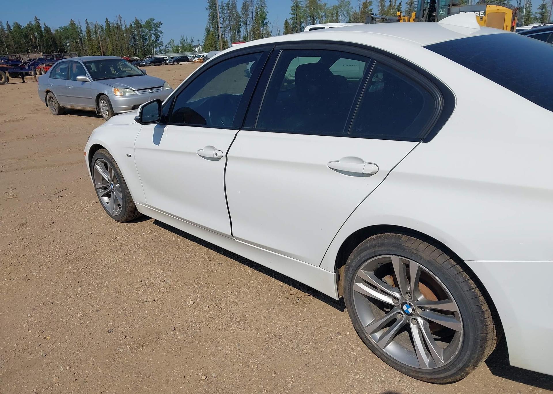 2013 BMW 328 XI