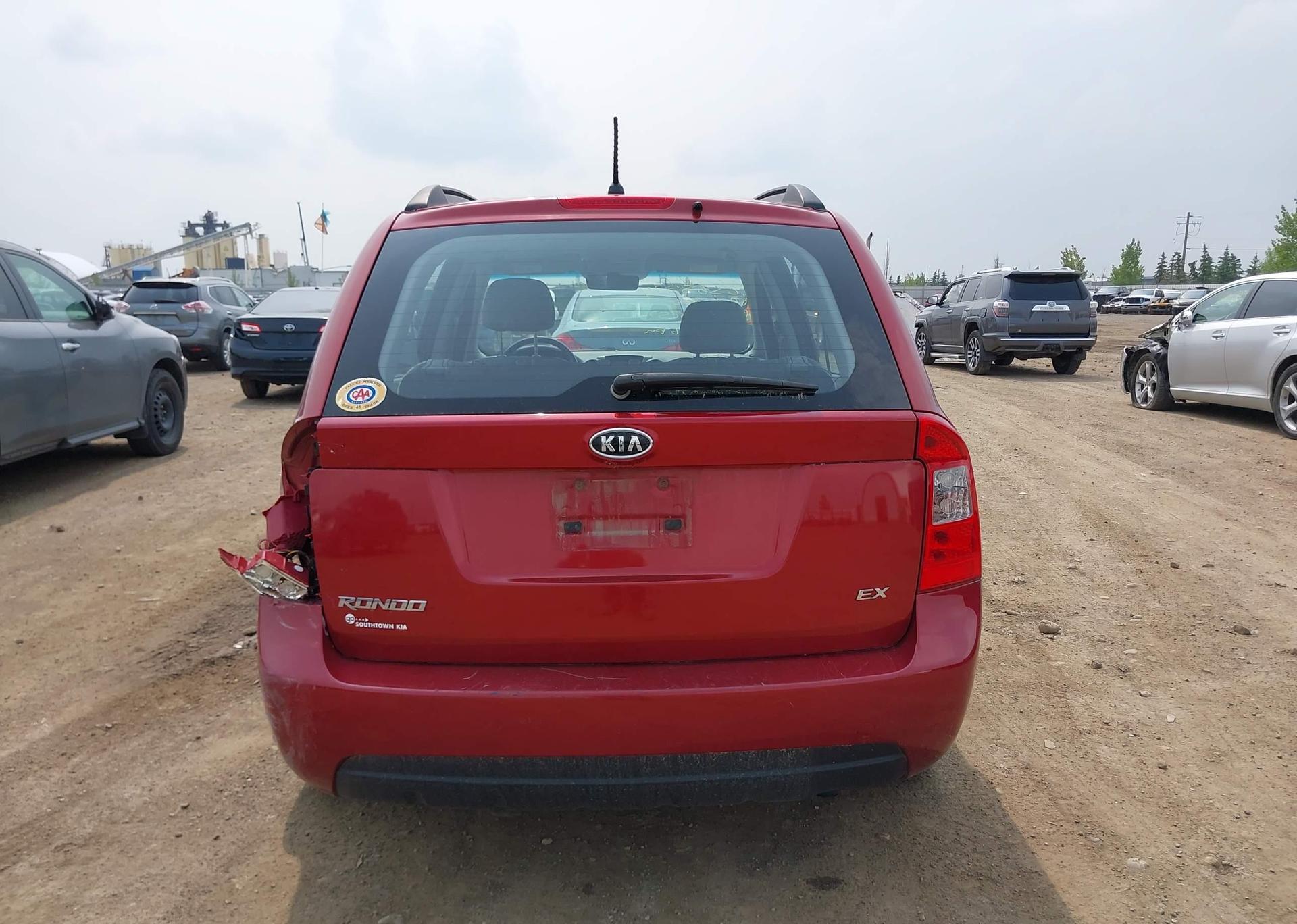 2008 KIA RONDO EX