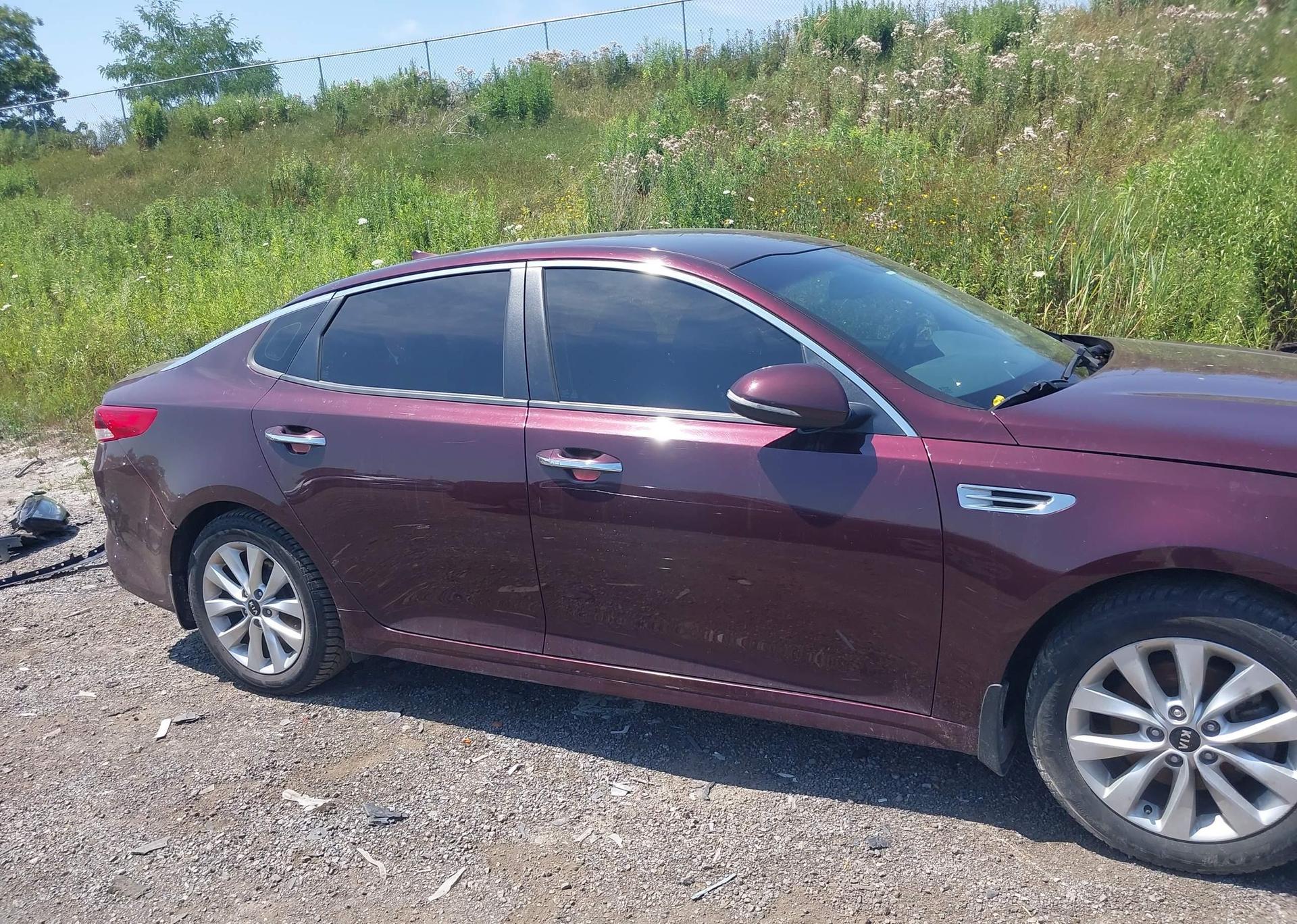 2016 KIA OPTIMA LX
